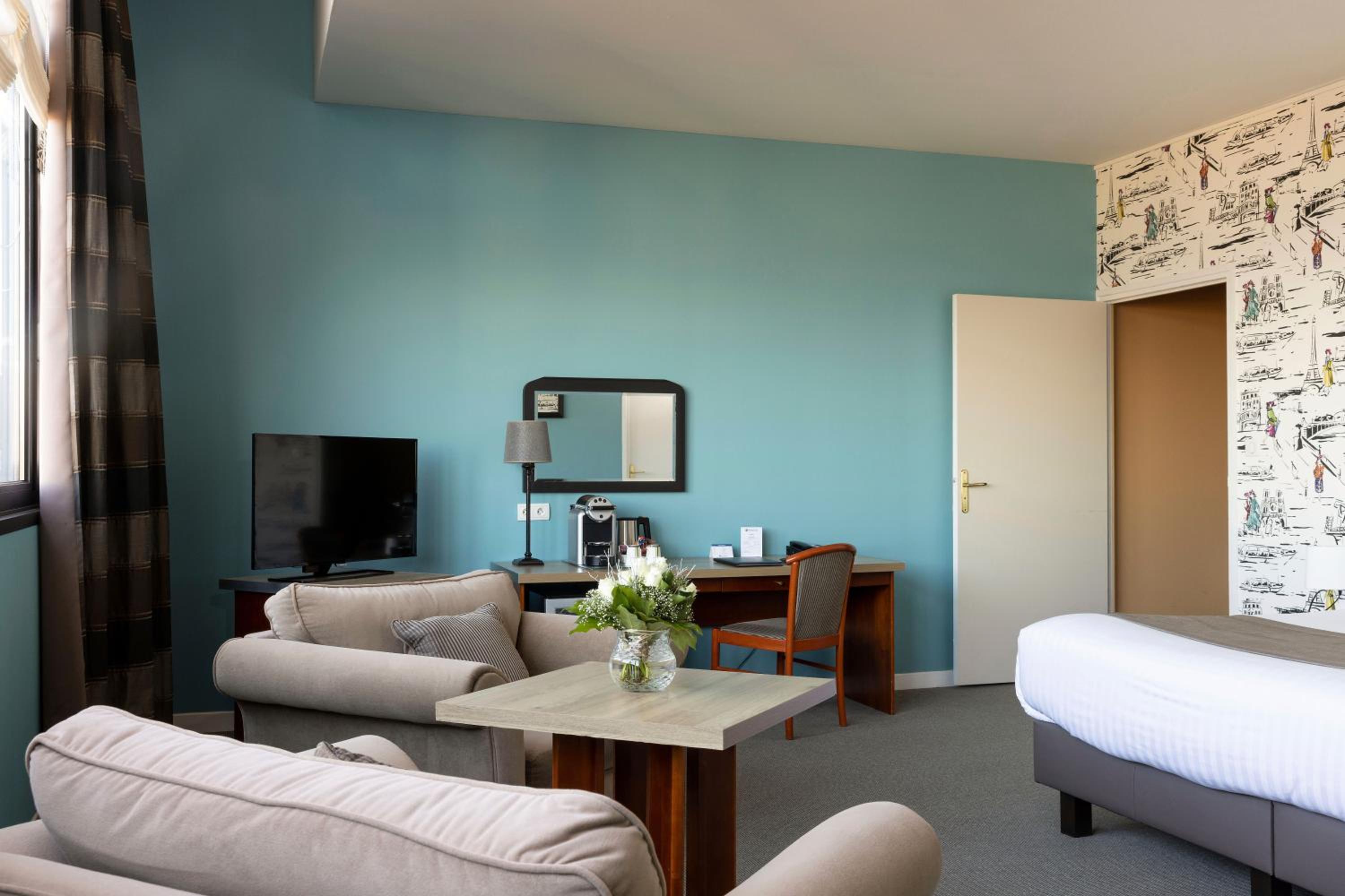 Junior King Suite - Photo 5