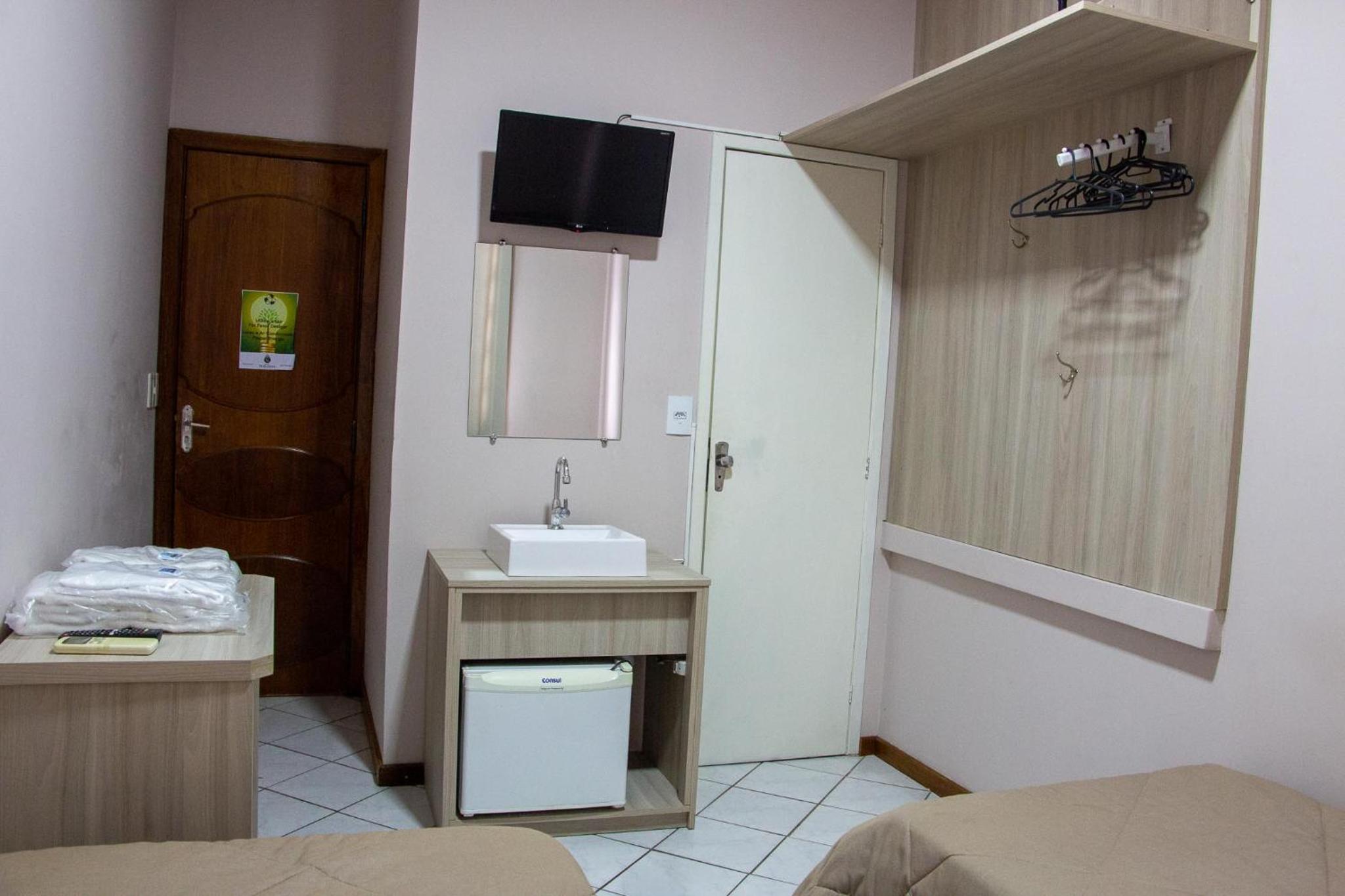 Budget Double Room photo 1