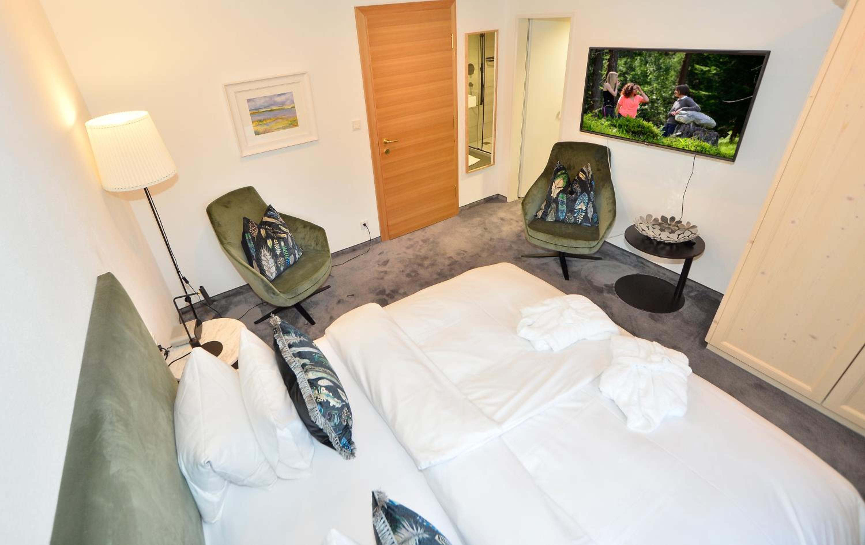 Double Room - Photo 5