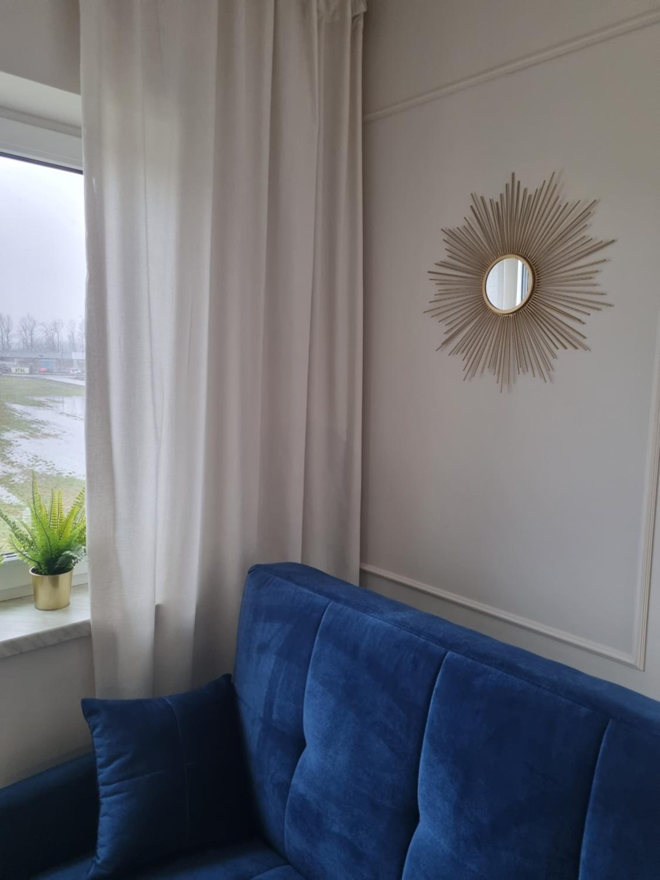 One-Bedroom Apartment - Photo 1
