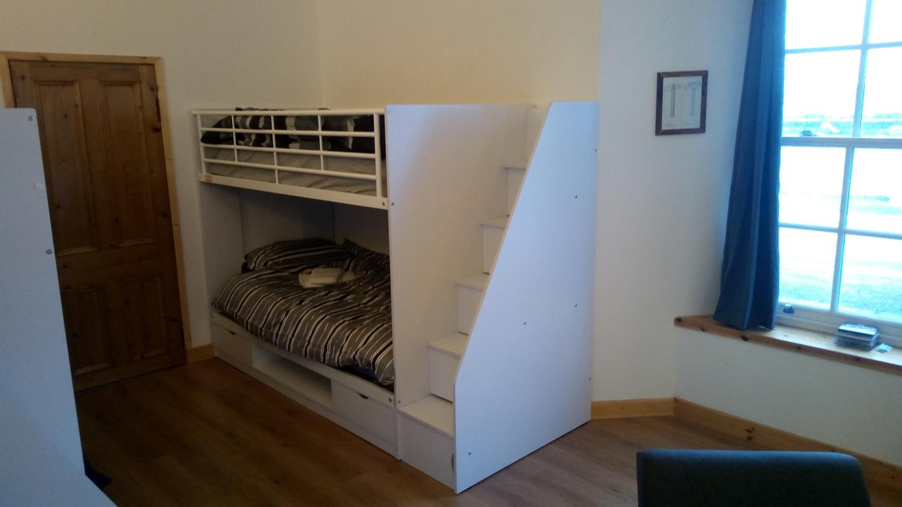 One-Bedroom House photo 1