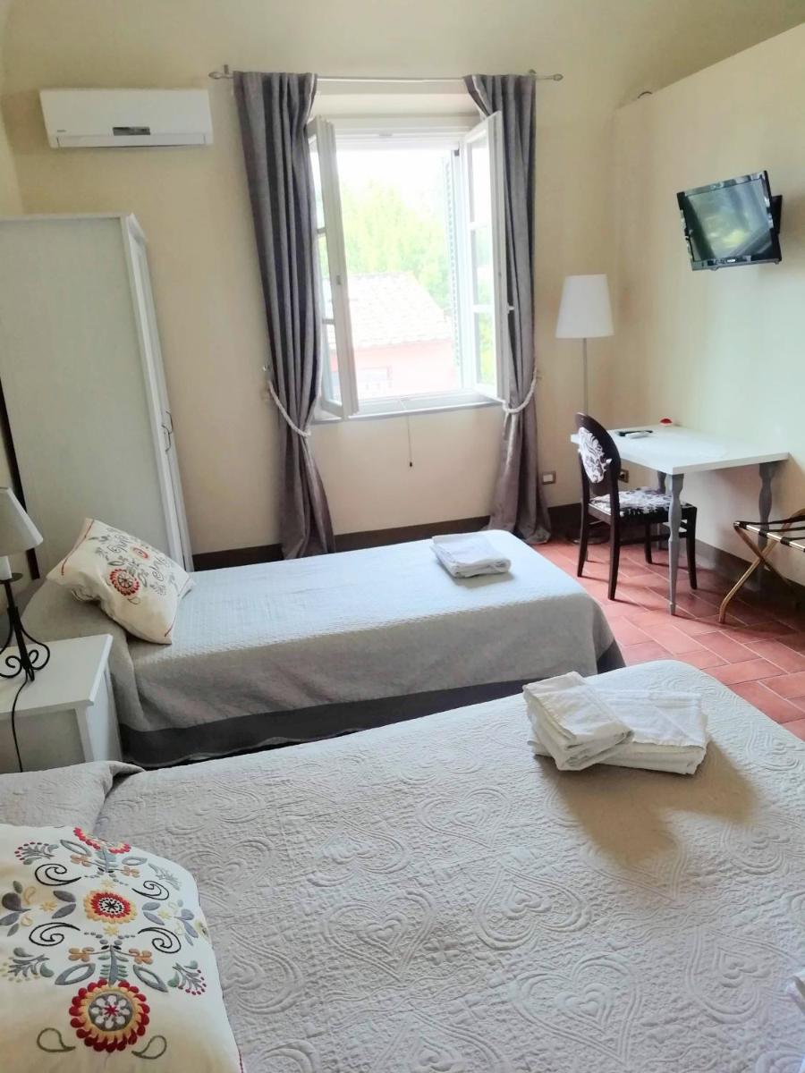Double or Twin Room with Garden View photo 1