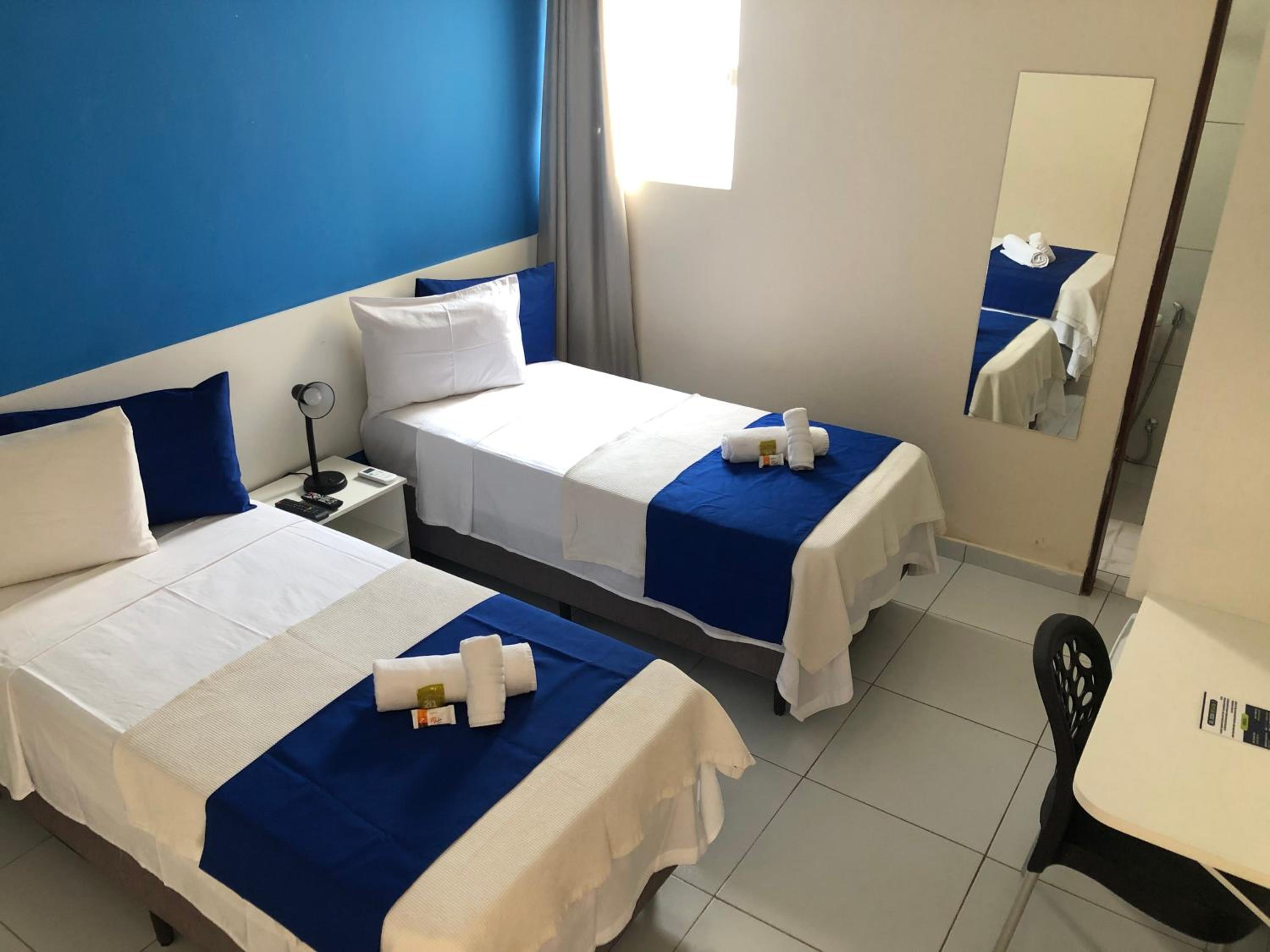 Large Double or Twin Room photo 3