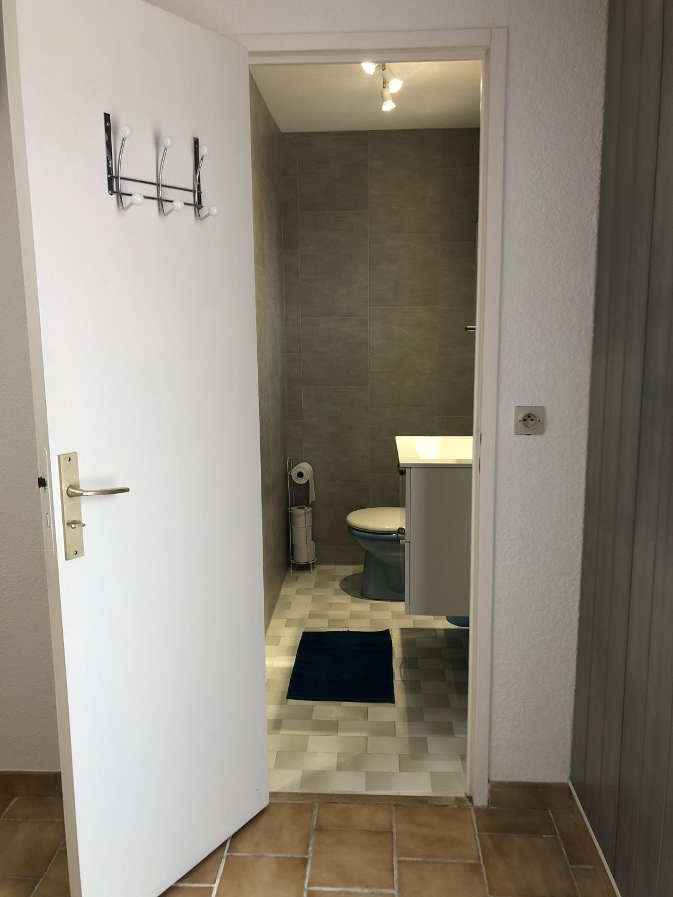 Double Room with Private Bathroom photo 1