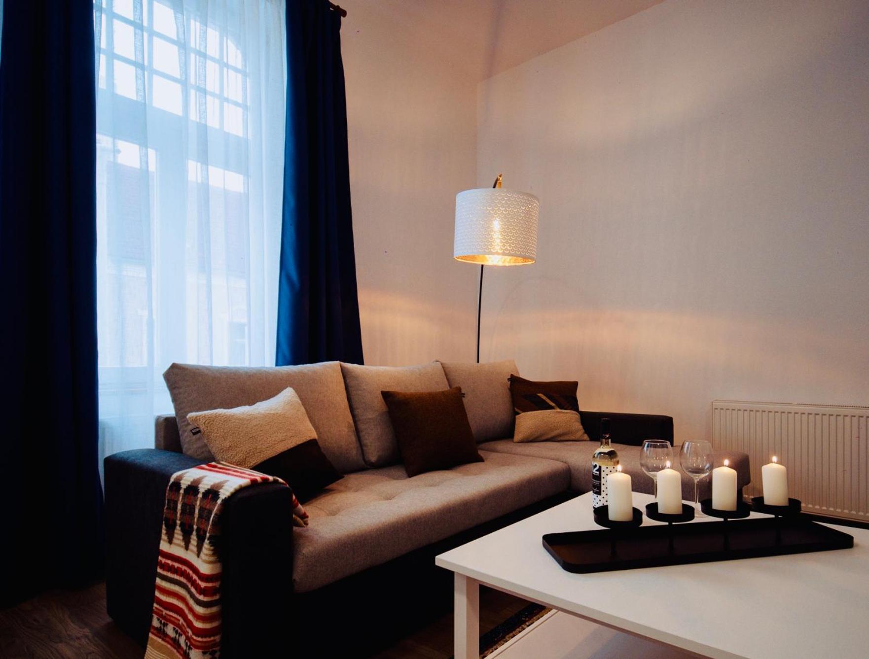Two-Bedroom Apartment - Photo 7