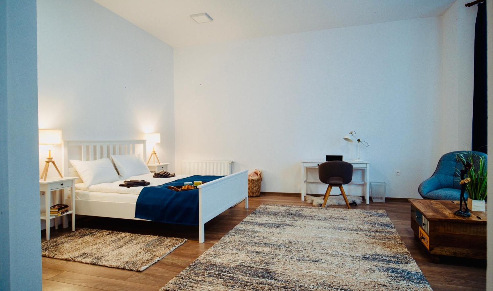 Two-Bedroom Apartment - Photo 11