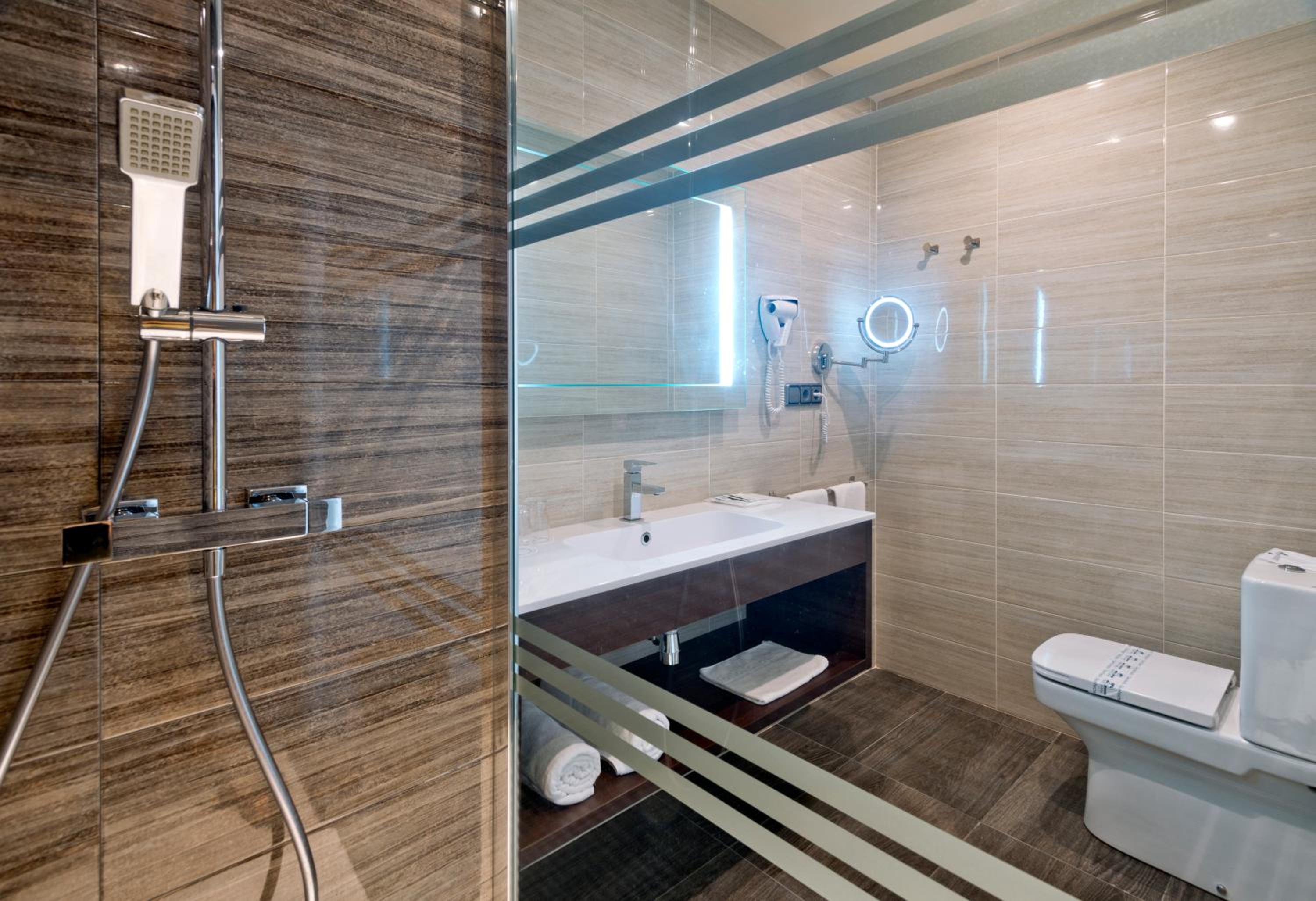 Premium Double Room - Photo 2