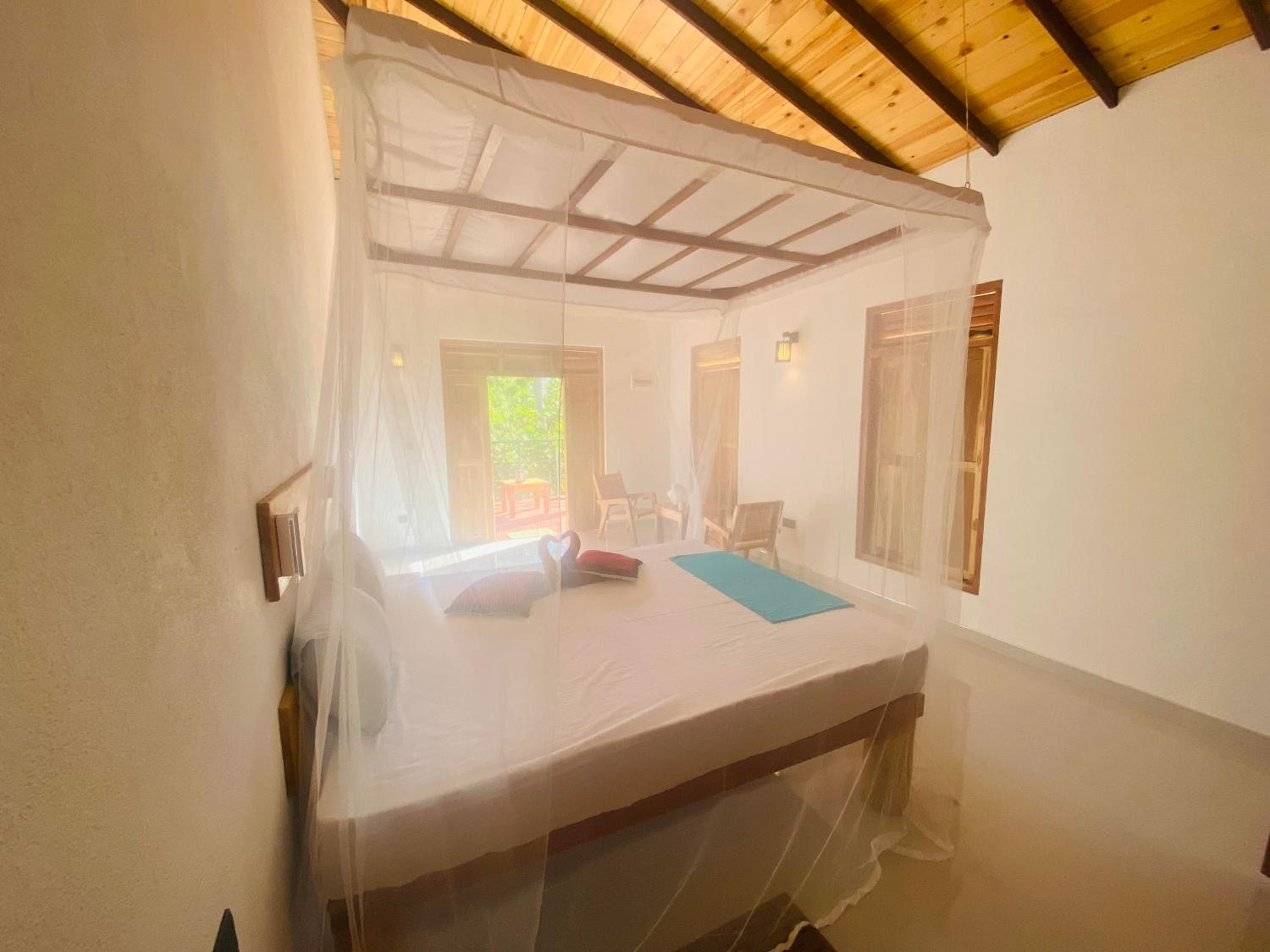 Queen Room with Balcony