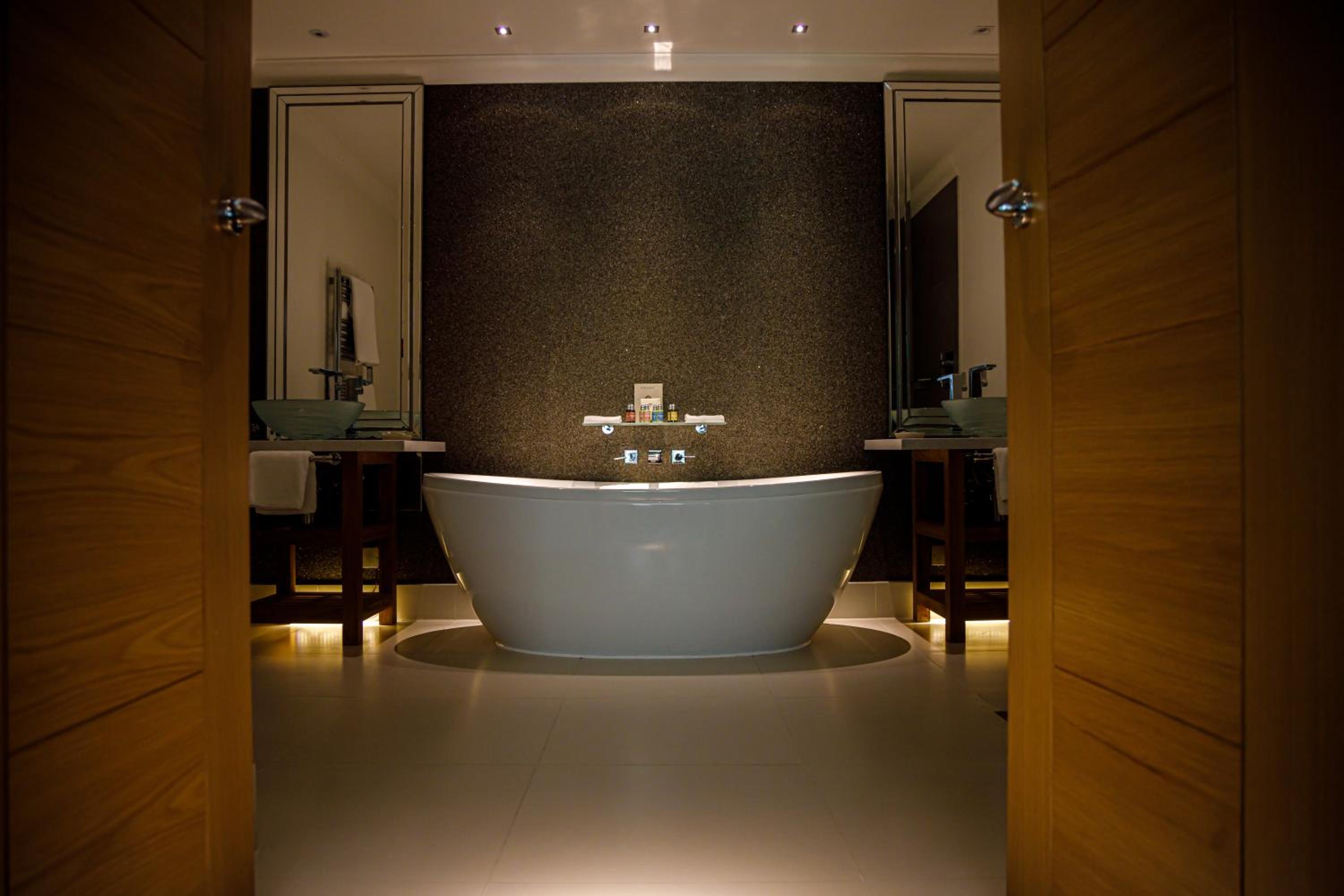Luxury Garden Suite - Photo 3