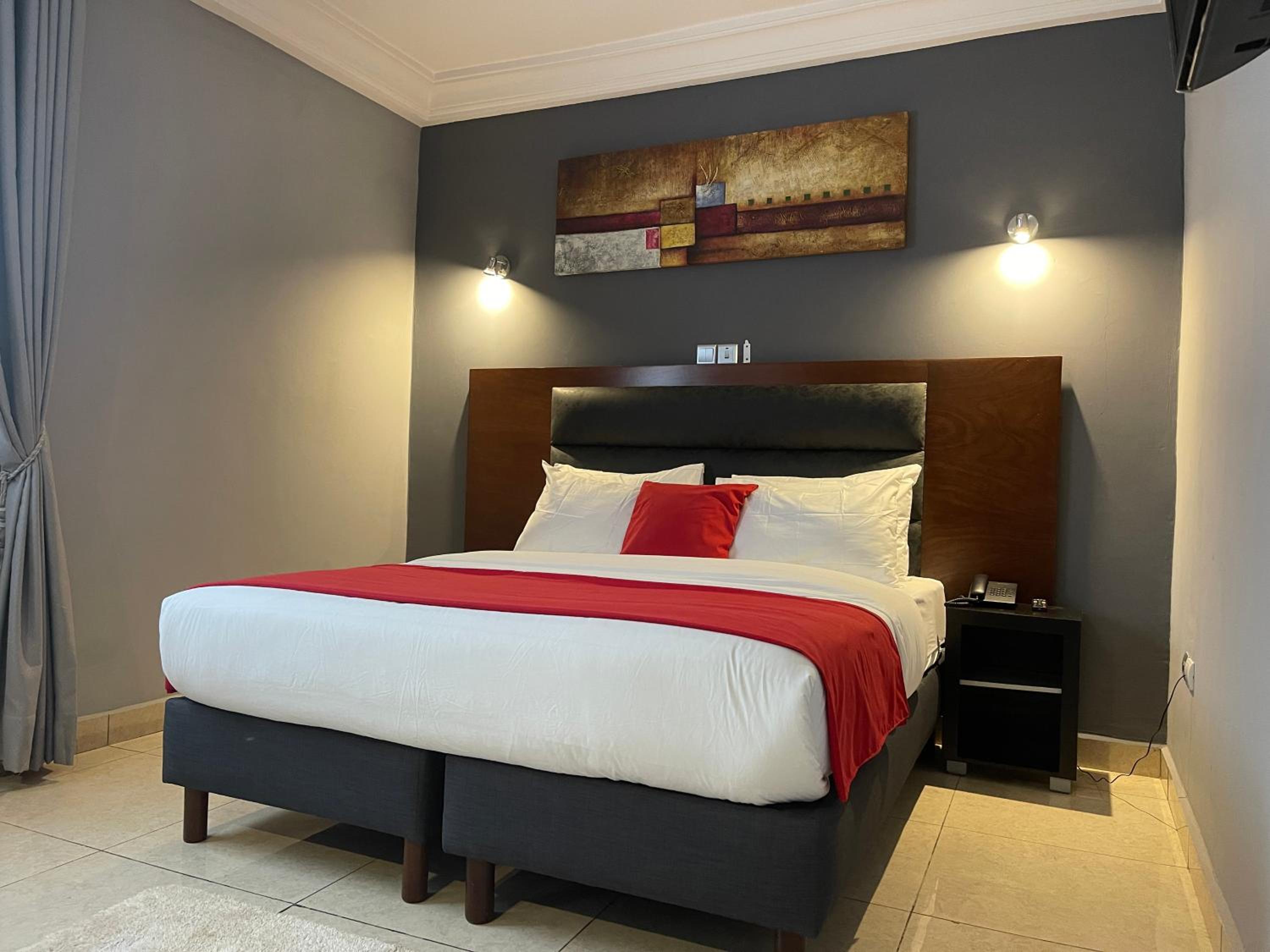 Large Double Room
