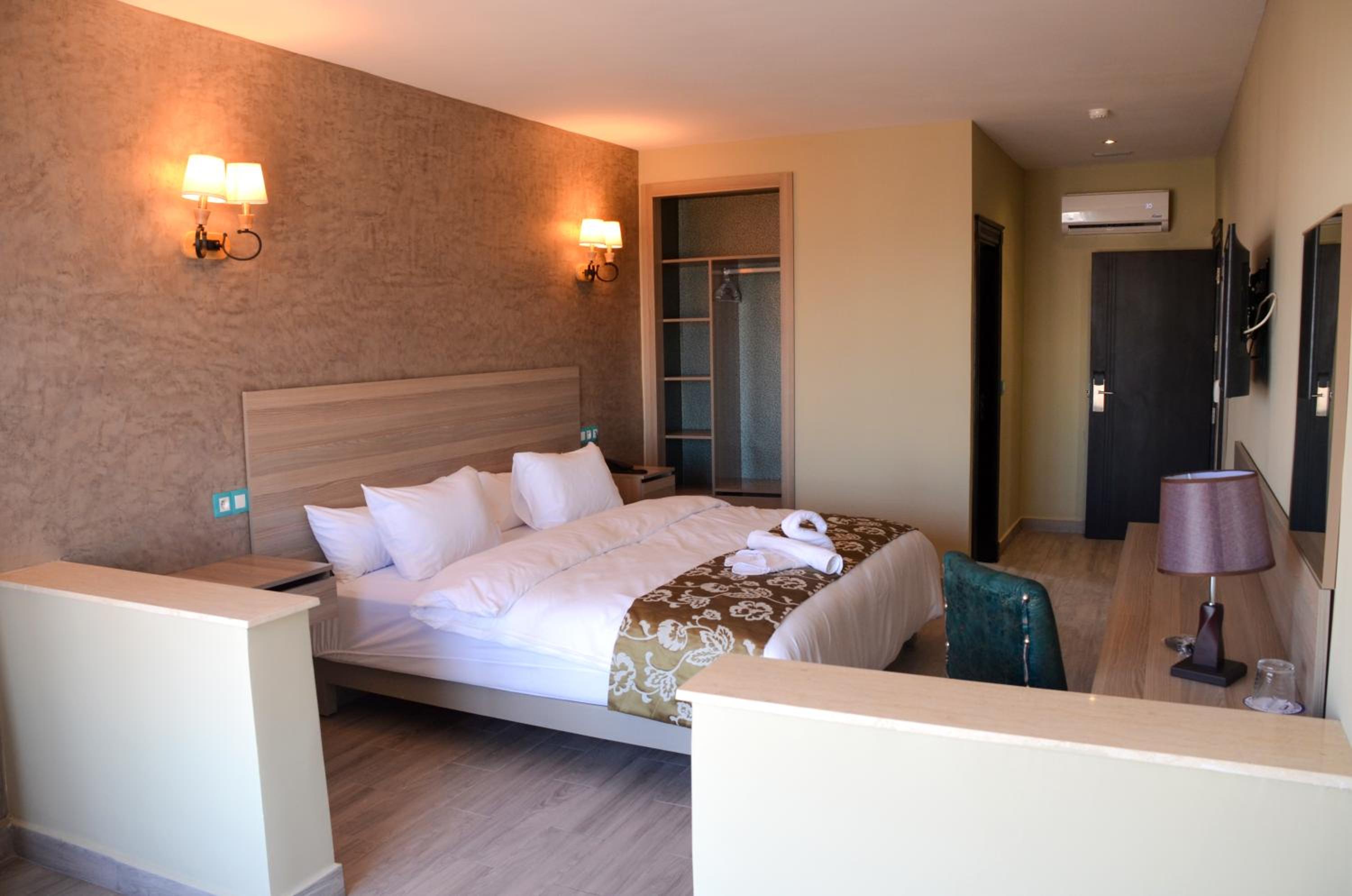 Deluxe Twin Room photo 1