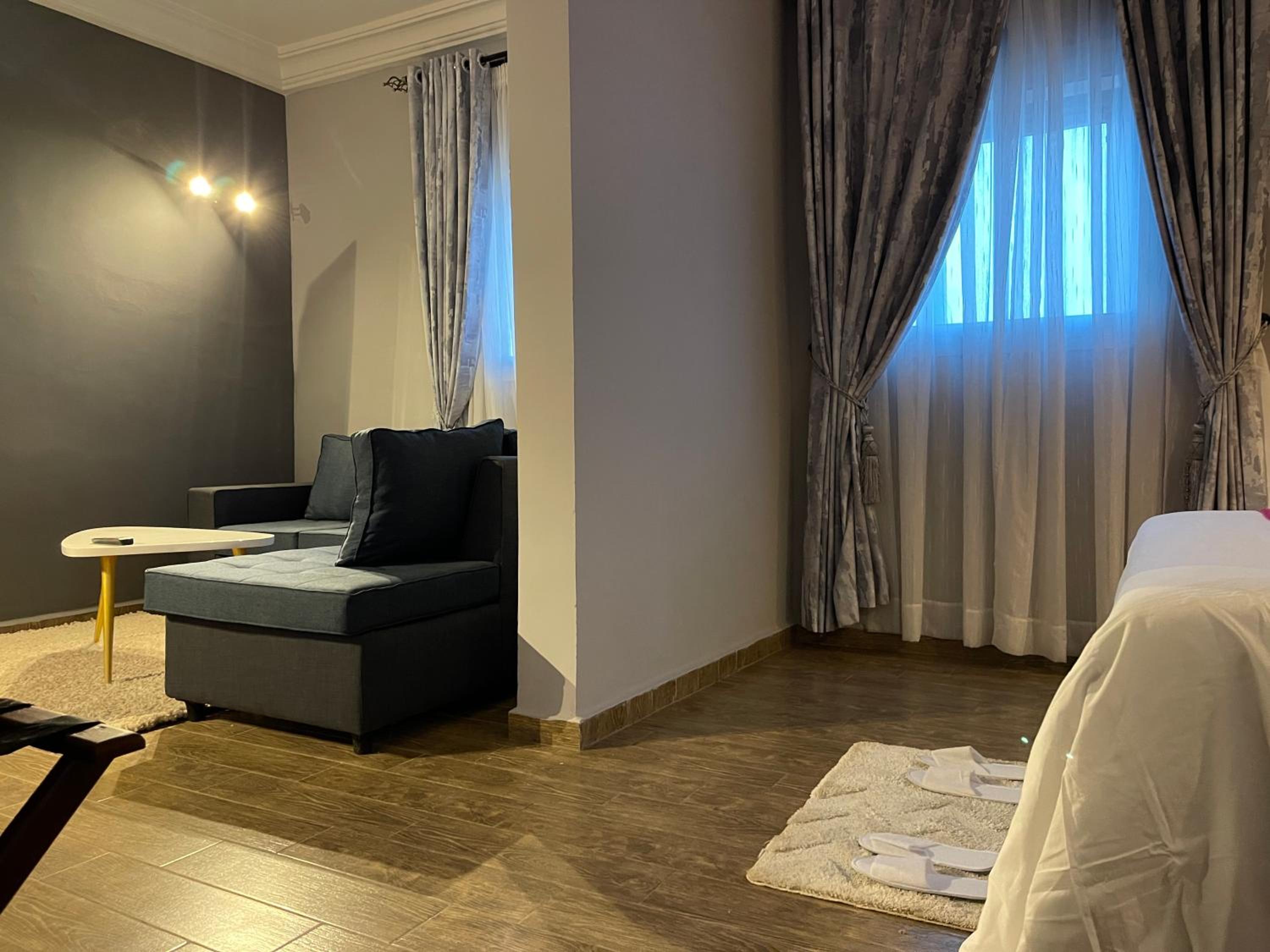 Suite