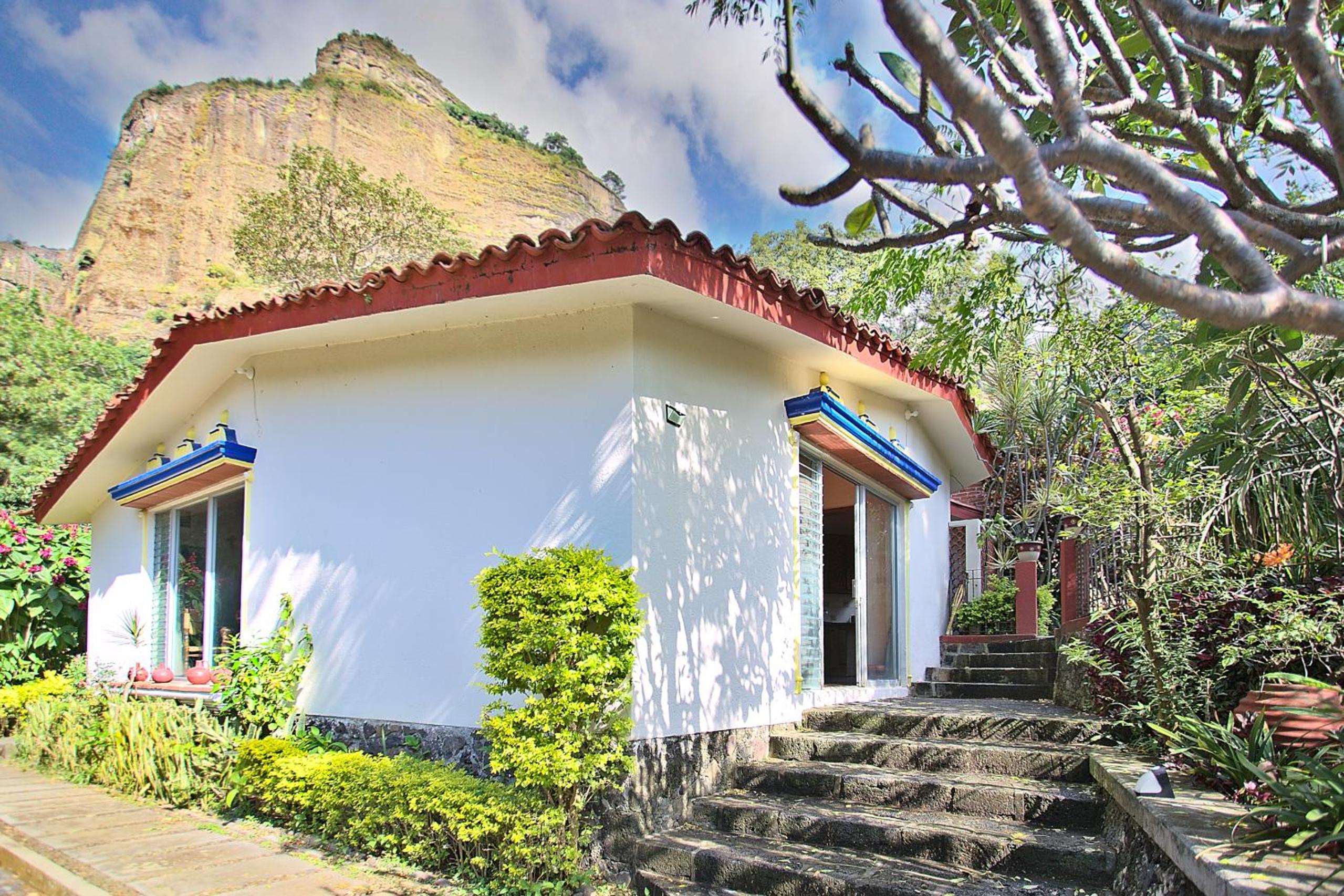 Family Bungalow photo 2