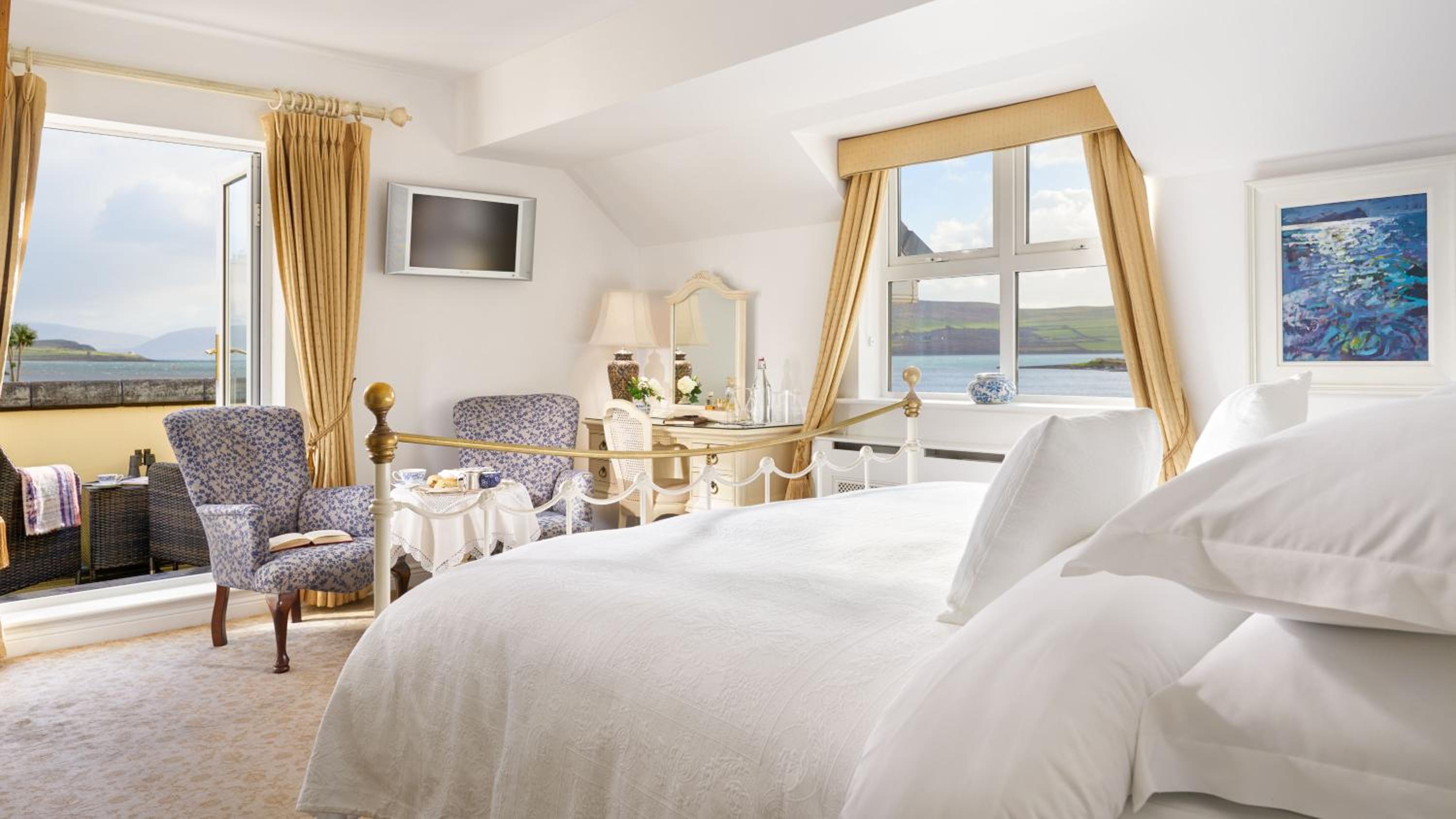 Deluxe Double Room with Balcony and Sea View