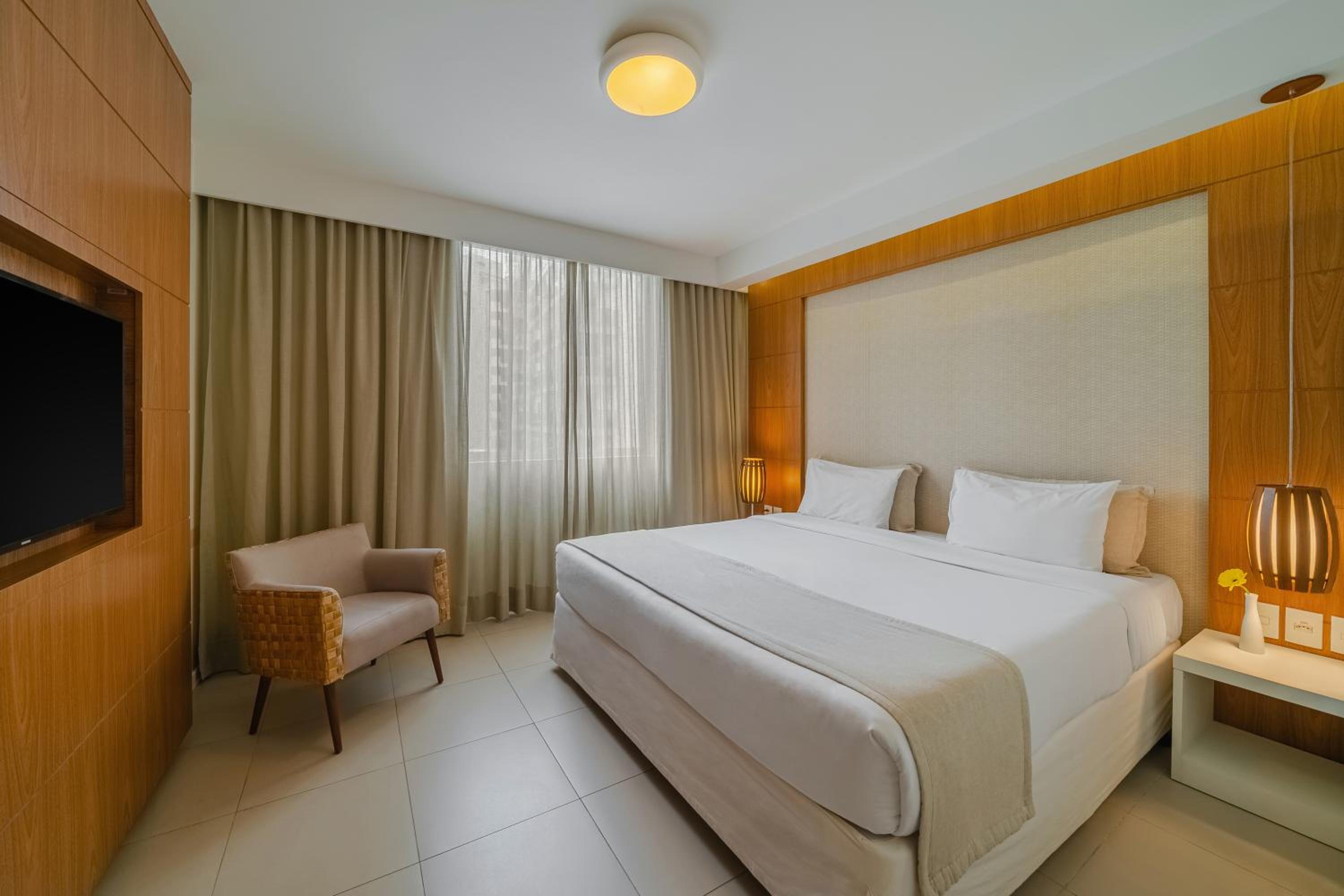 Luxury King Room - Non-Smoking