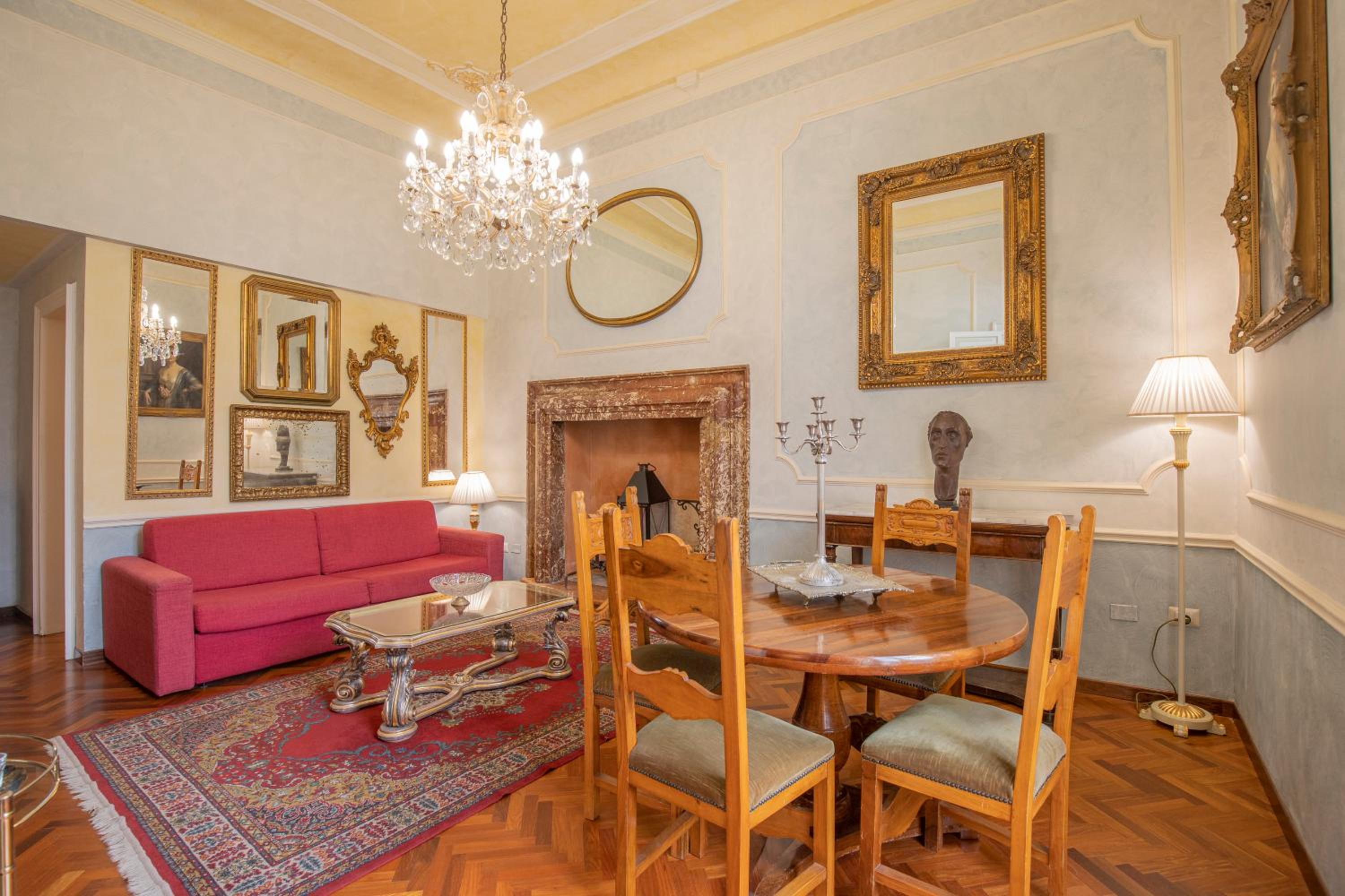 Superior Apartment with Terrace and City View photo 2