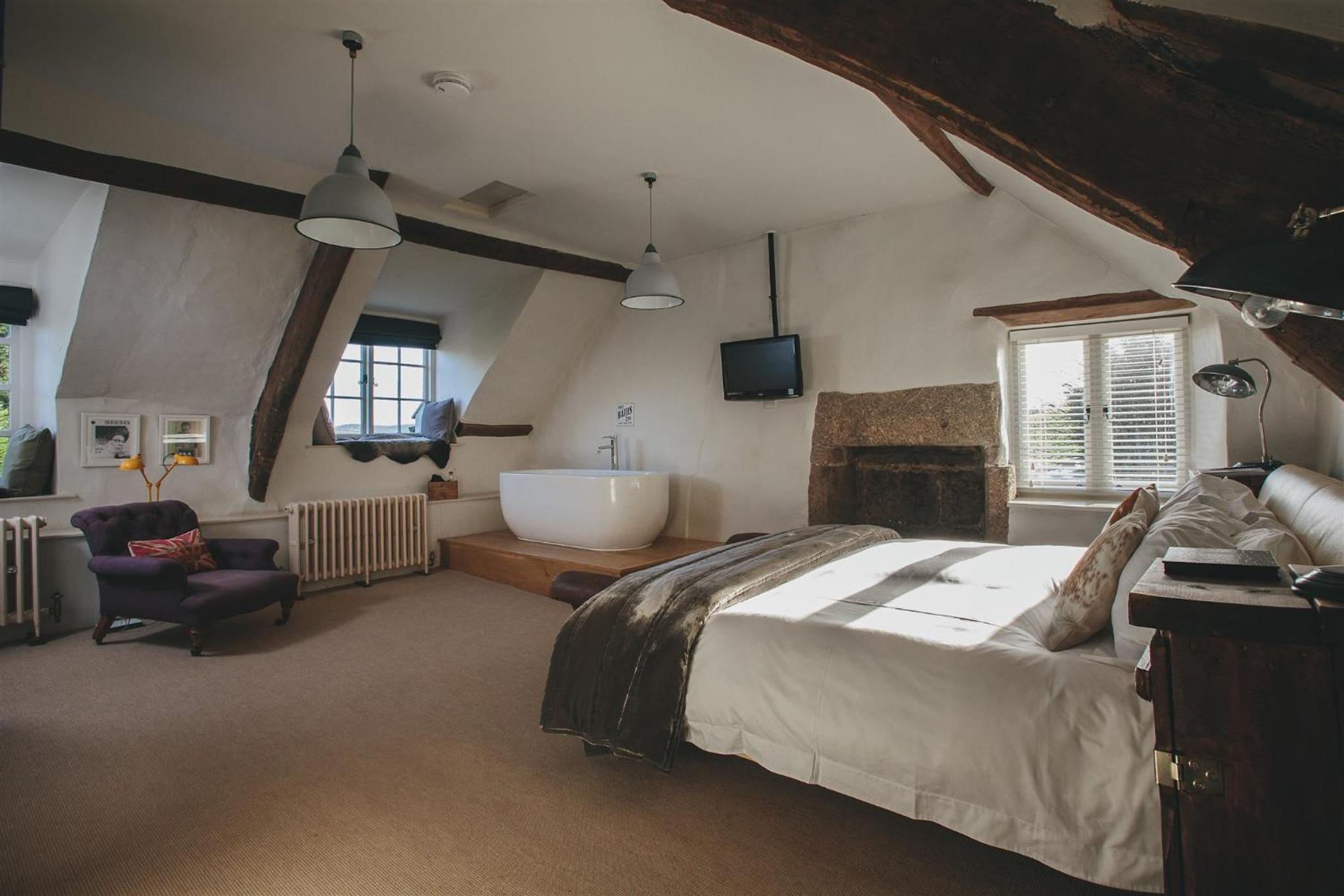 King Room with Garden View - Photo 1