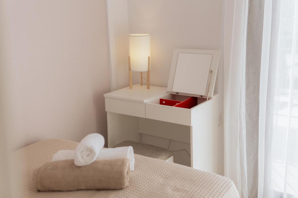 Three-Bedroom Villa photo 2