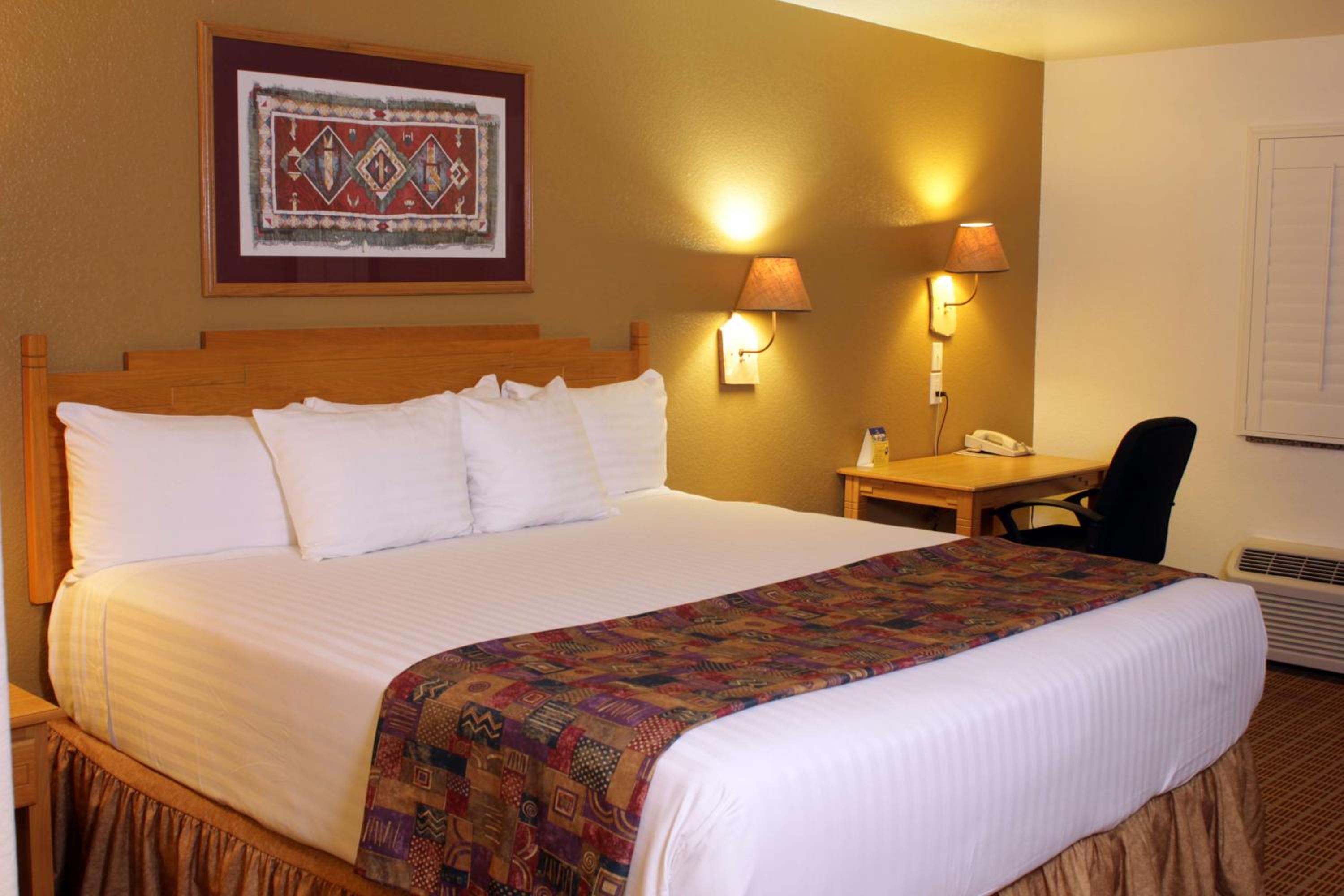 Business King Room photo 1