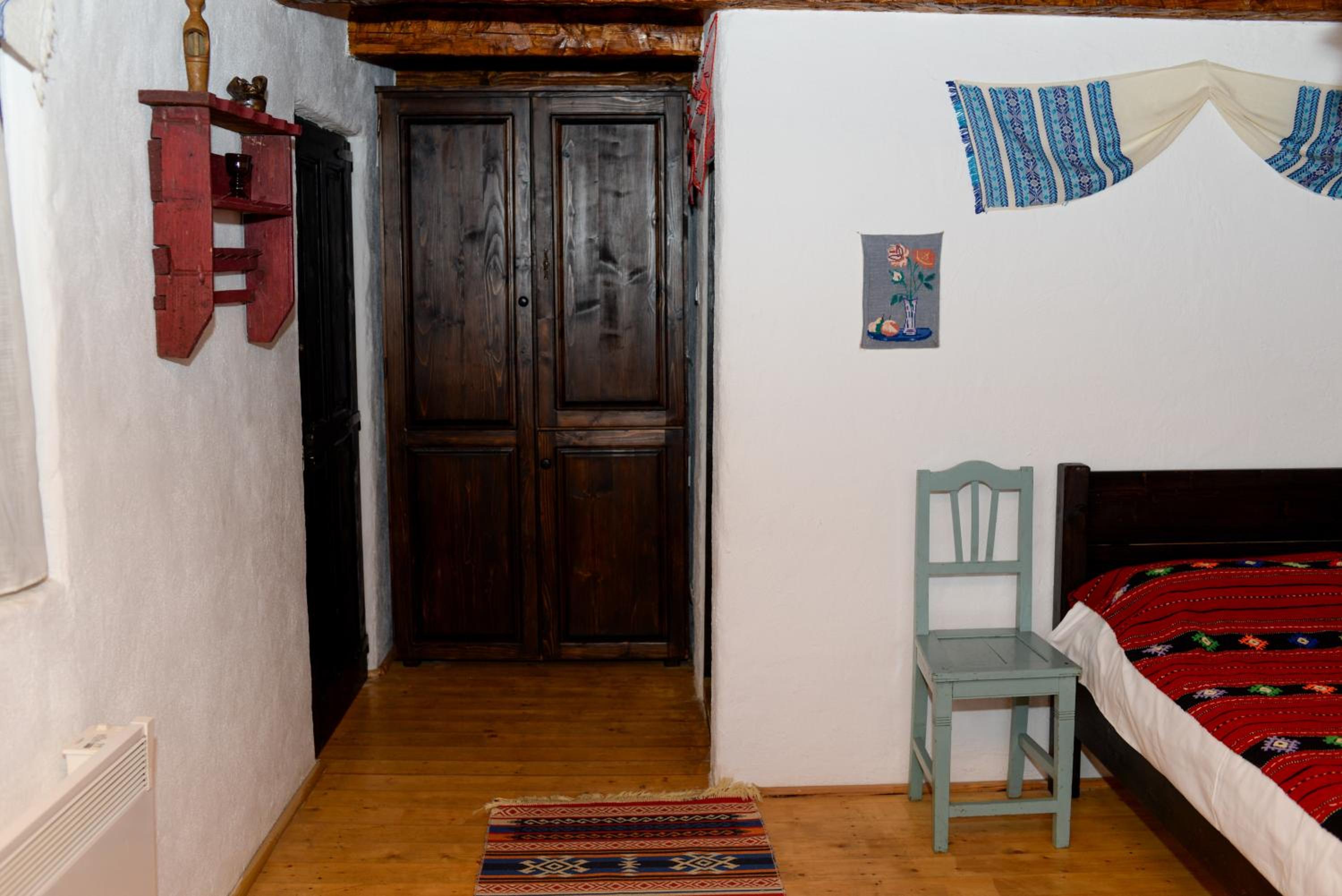 One-Bedroom Cottage - Photo 14