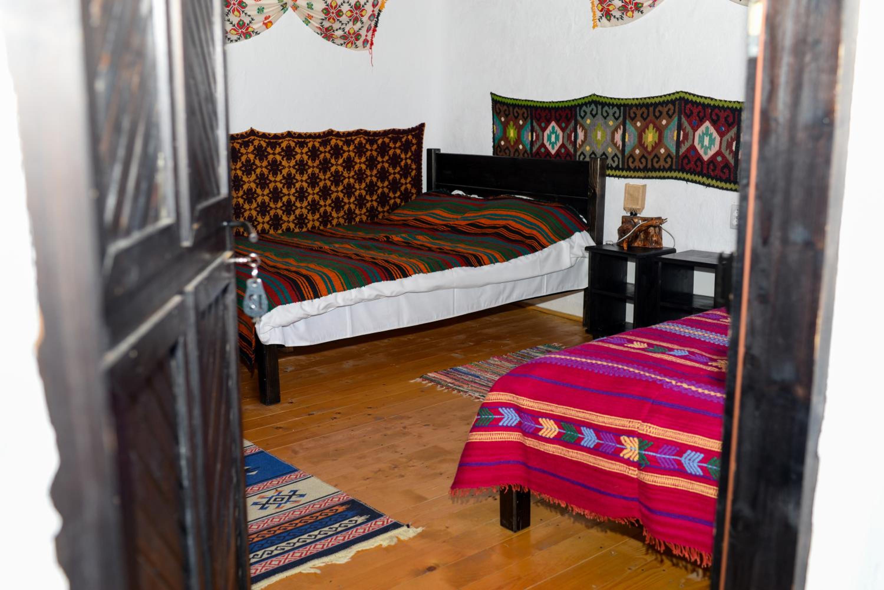 One-Bedroom Cottage - Photo 12