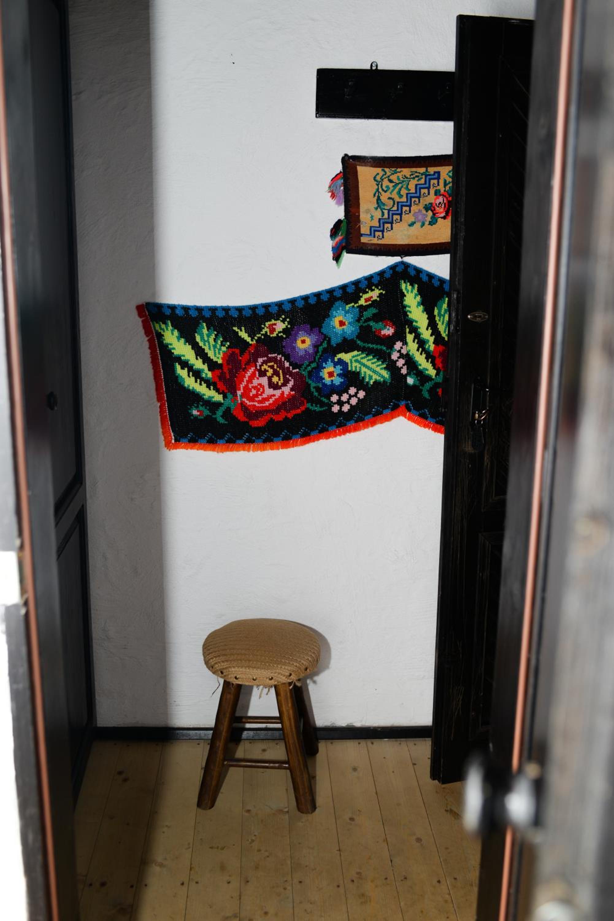 One-Bedroom Cottage - Photo 10