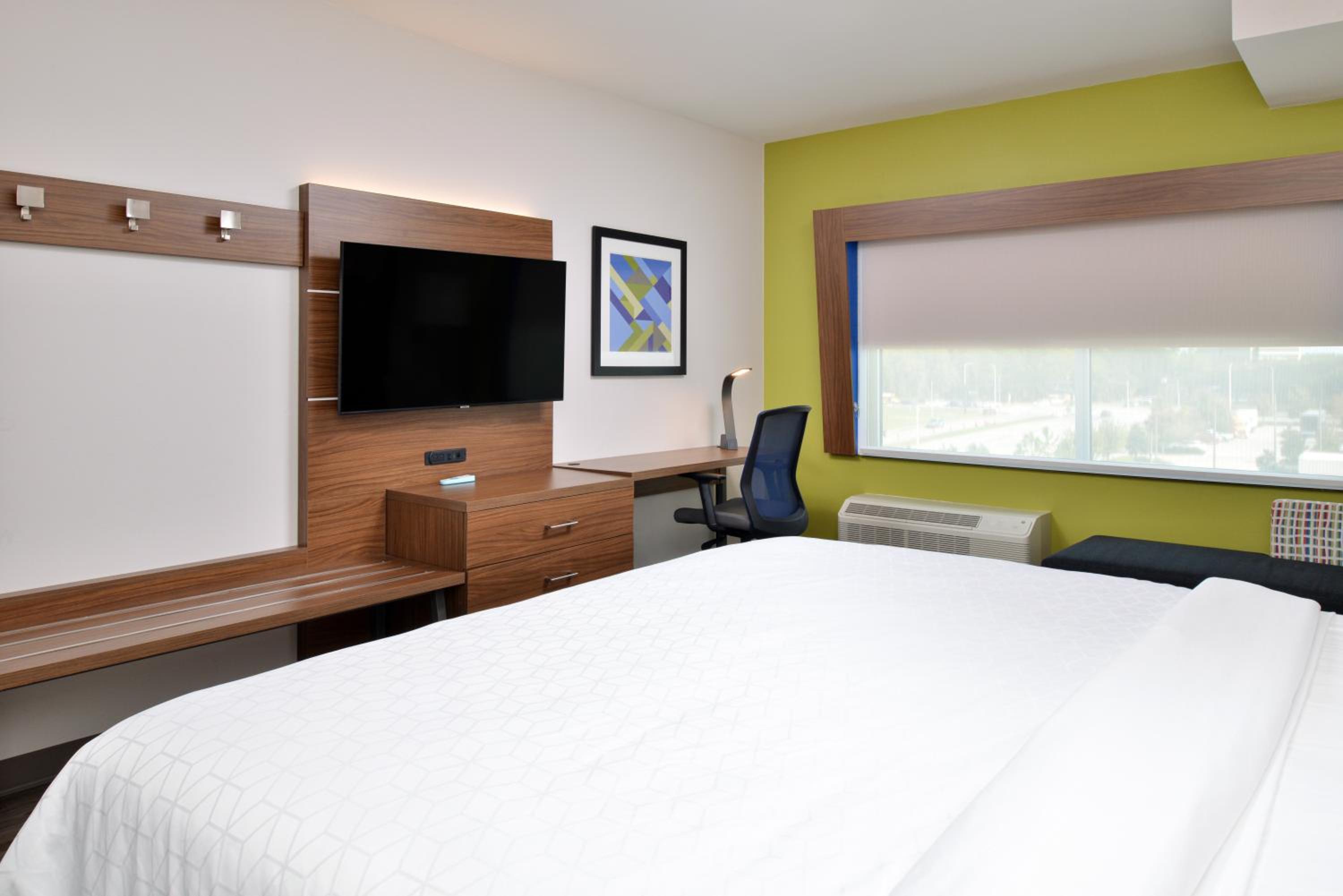 Standard King Room