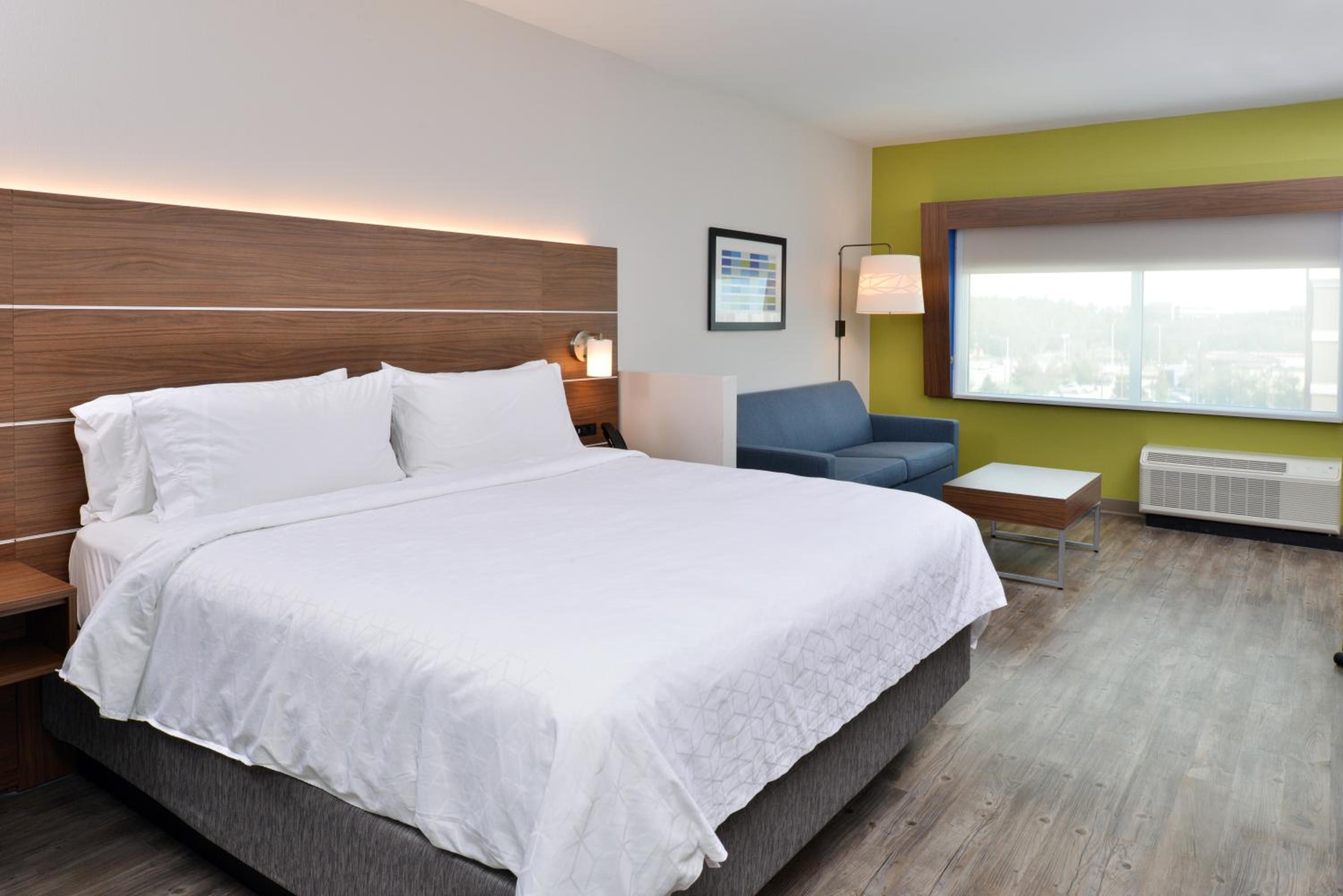 Standard King Room with Sofa Bed