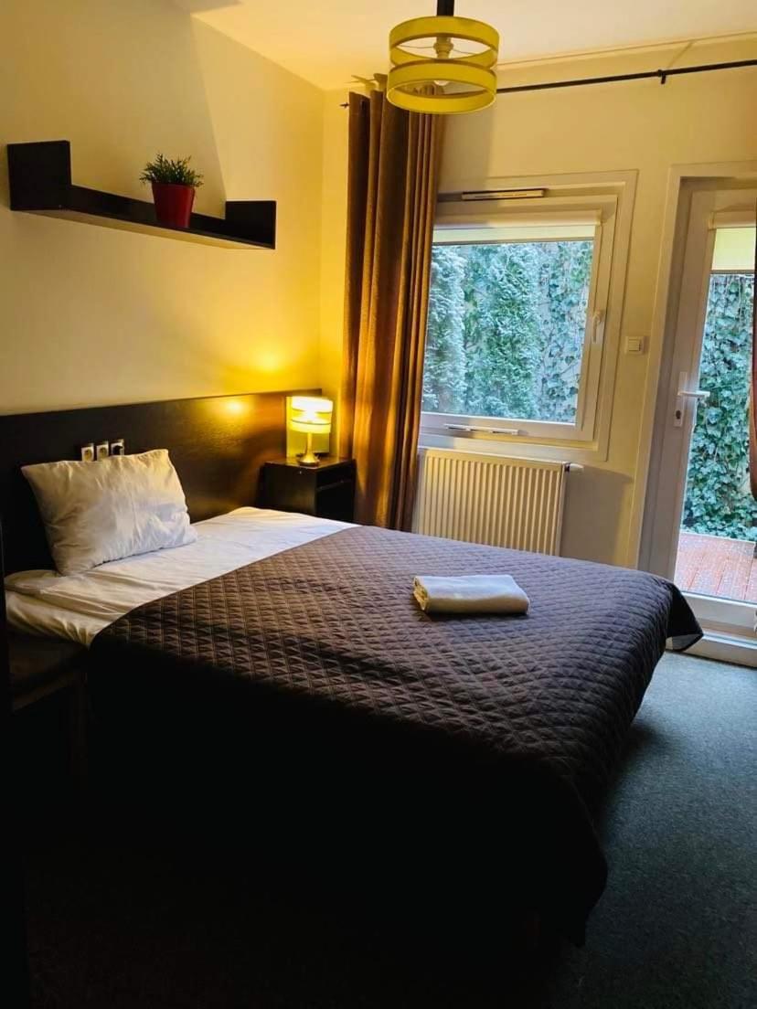 Single Room with Terrace