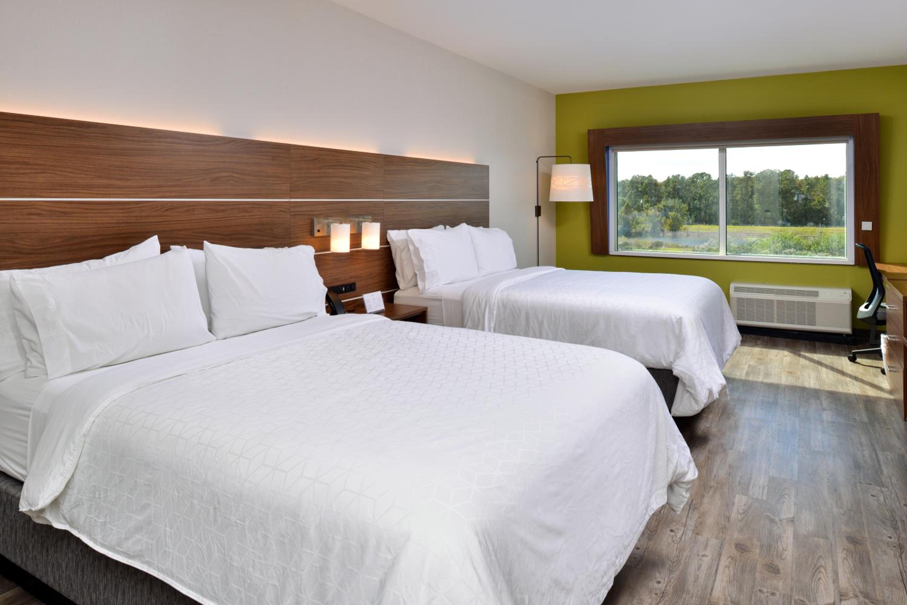 Standard King Room with Mobility Accessible Roll-In Shower