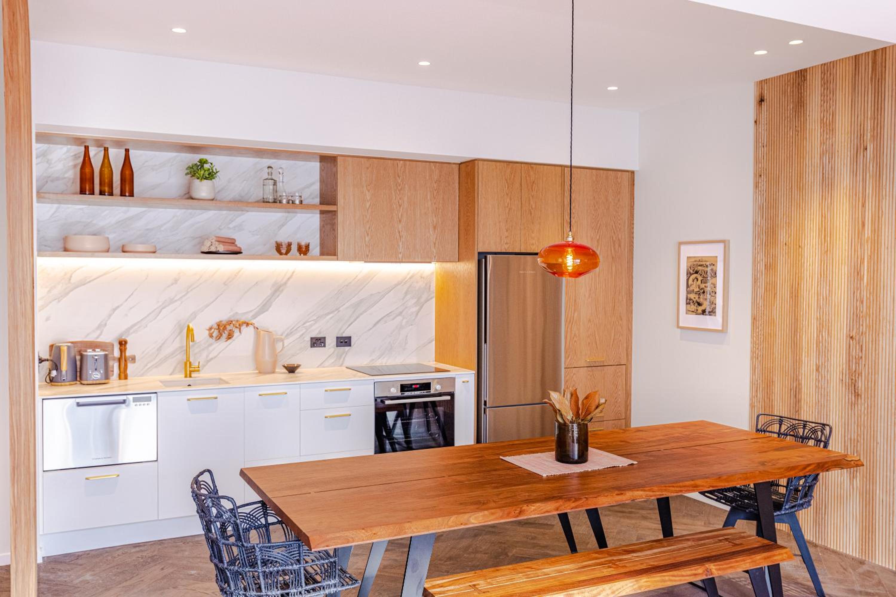 Apartment with Terrace - Photo 12