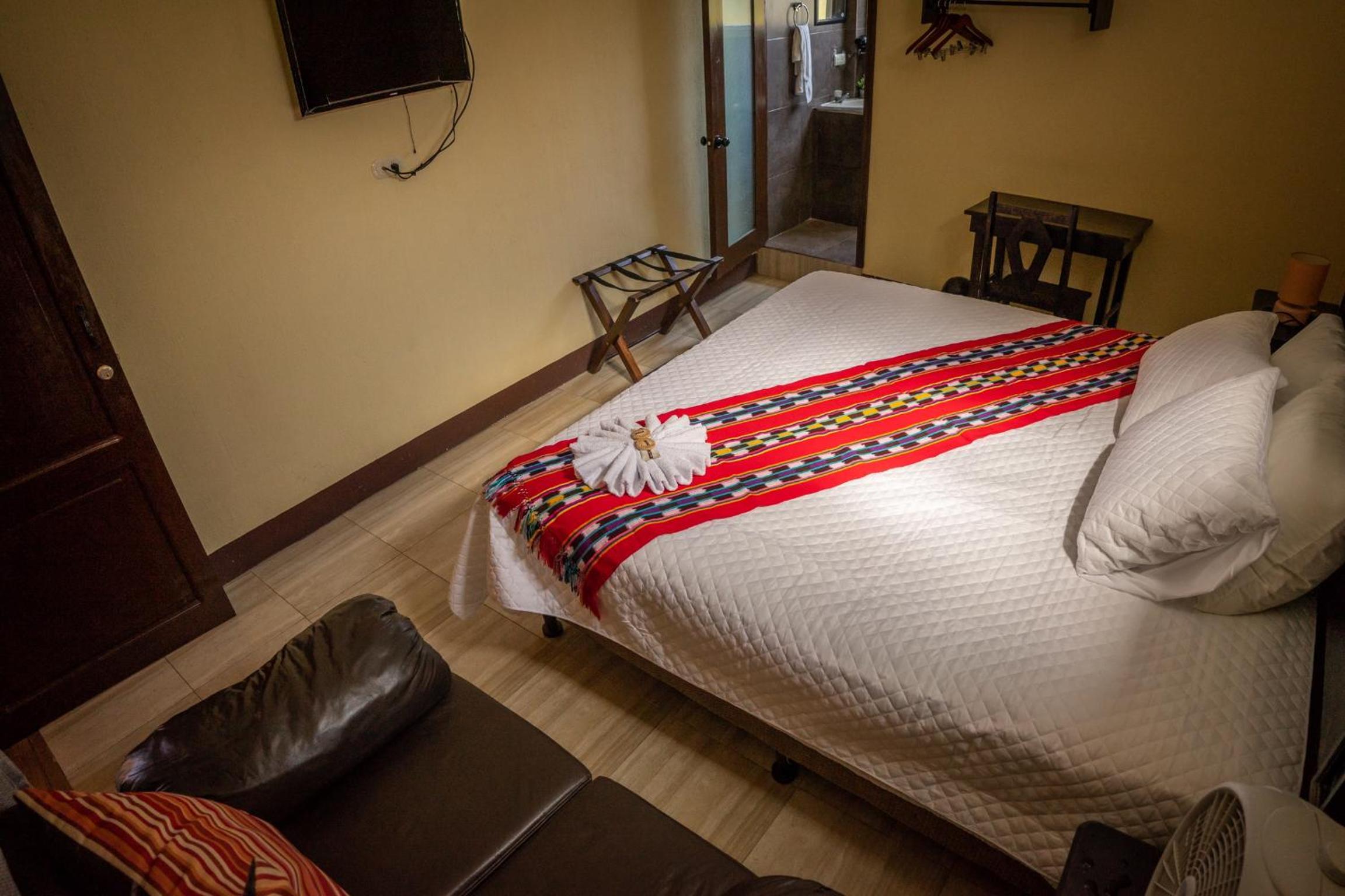 Deluxe King Room photo 1