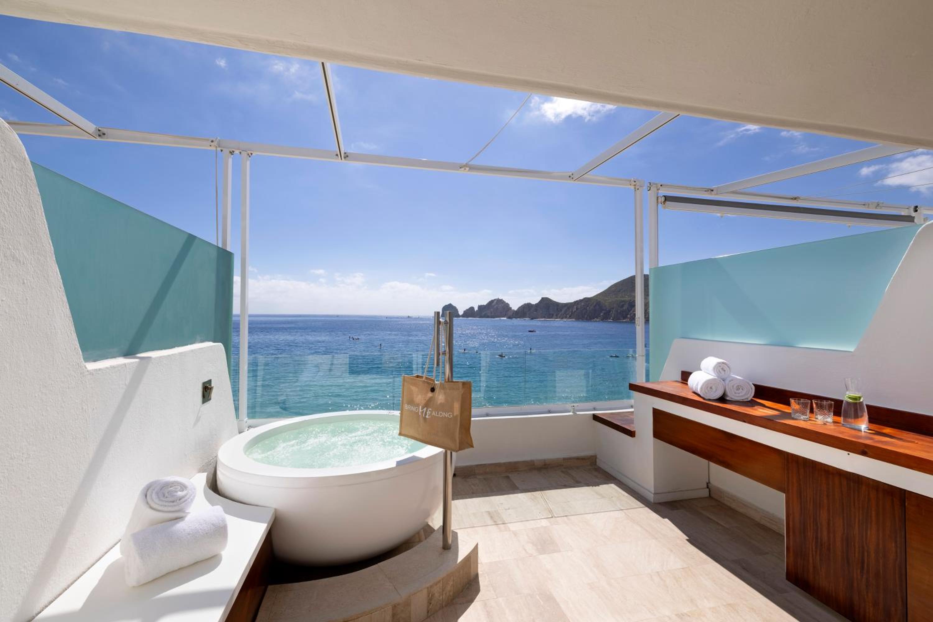 Extra Me Junior Suite with Bath Tub (Non Smoking) photo 3