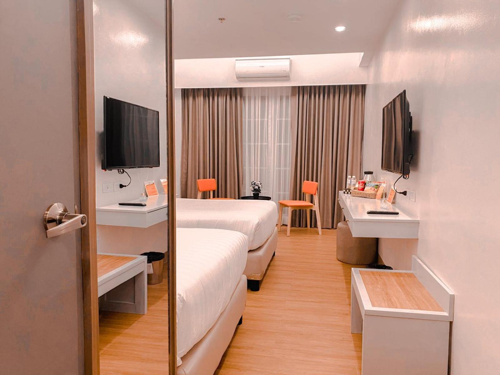 Deluxe Twin Room - Photo 8