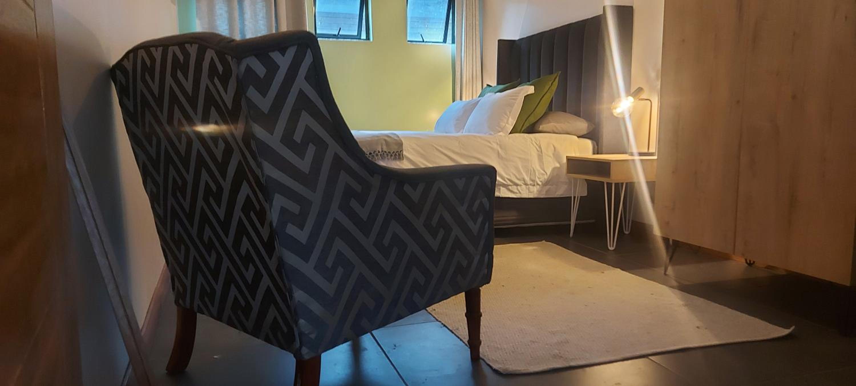 Deluxe Double Room - Photo 16