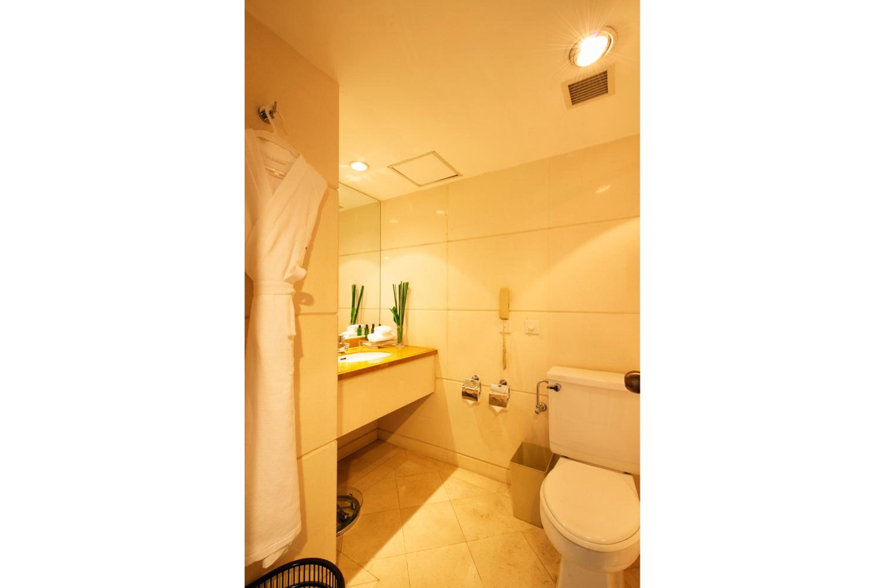 Deluxe Double Room - Photo 5