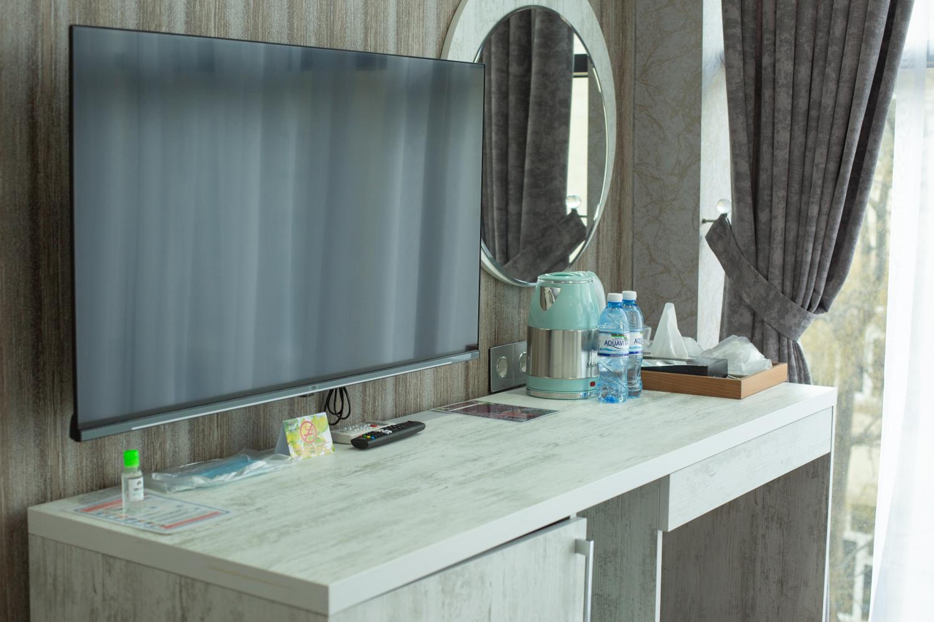Suite - Photo 20