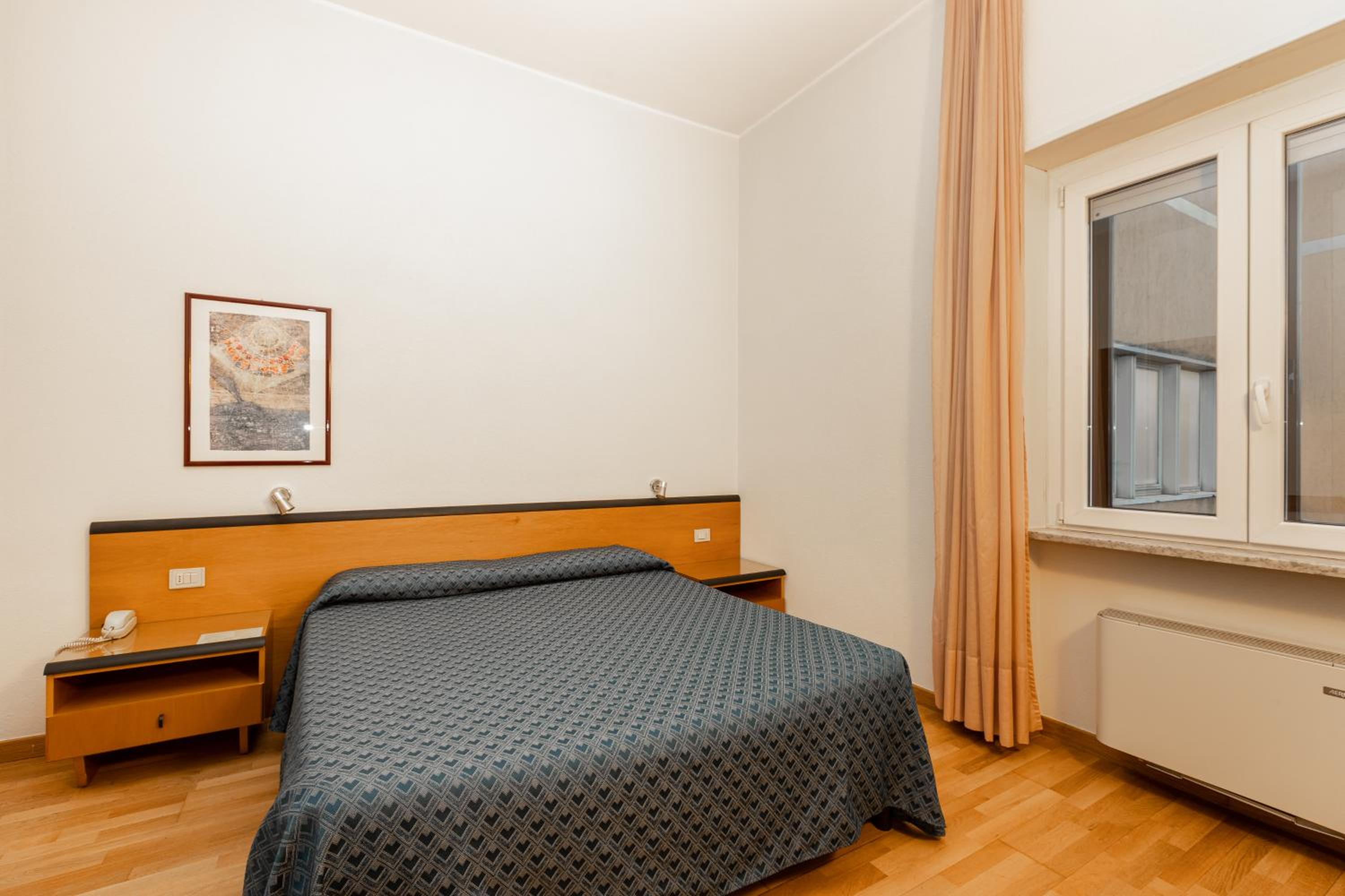 Standard Double Room photo 1