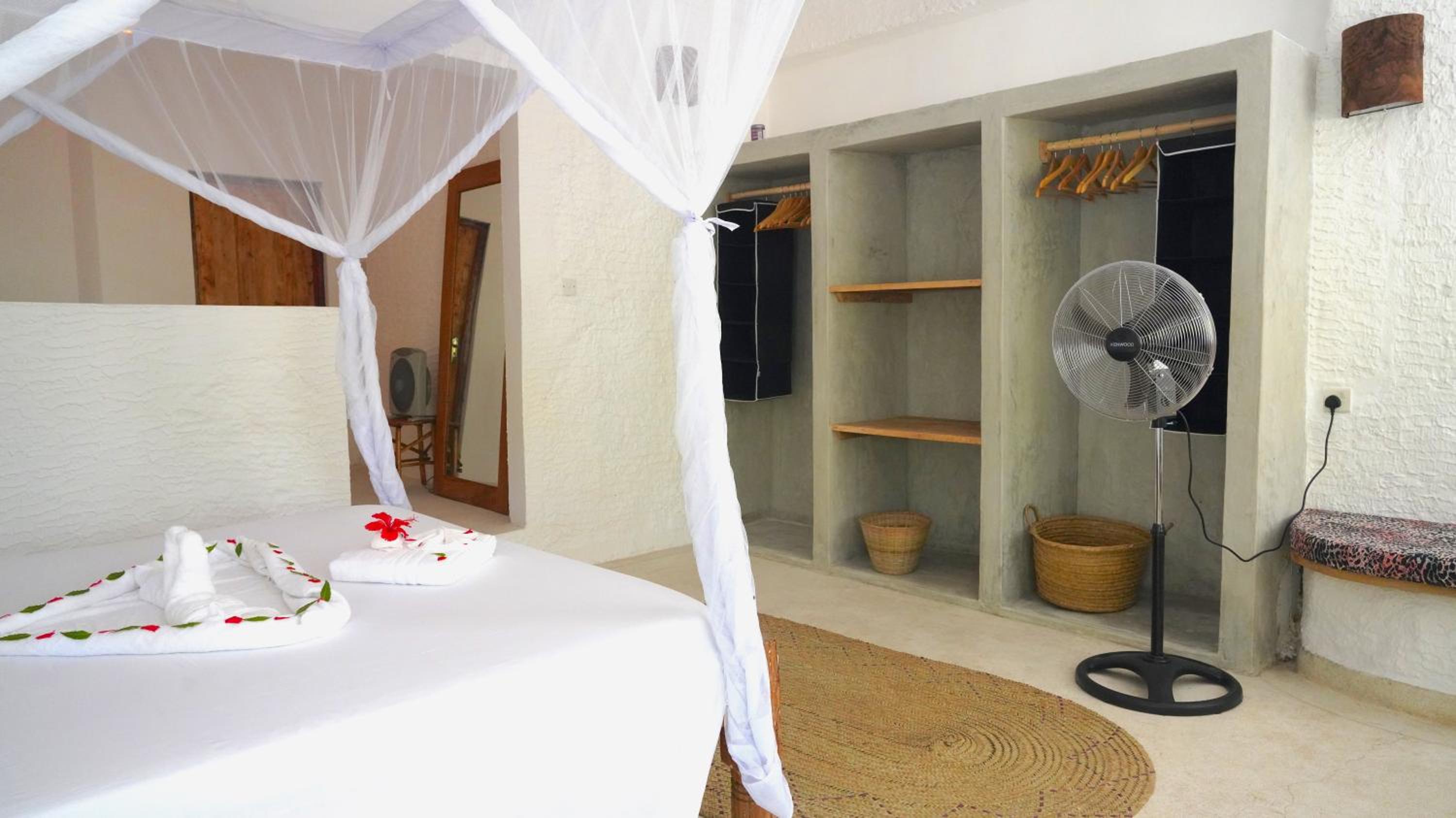 Triple Room with Terrace photo 1