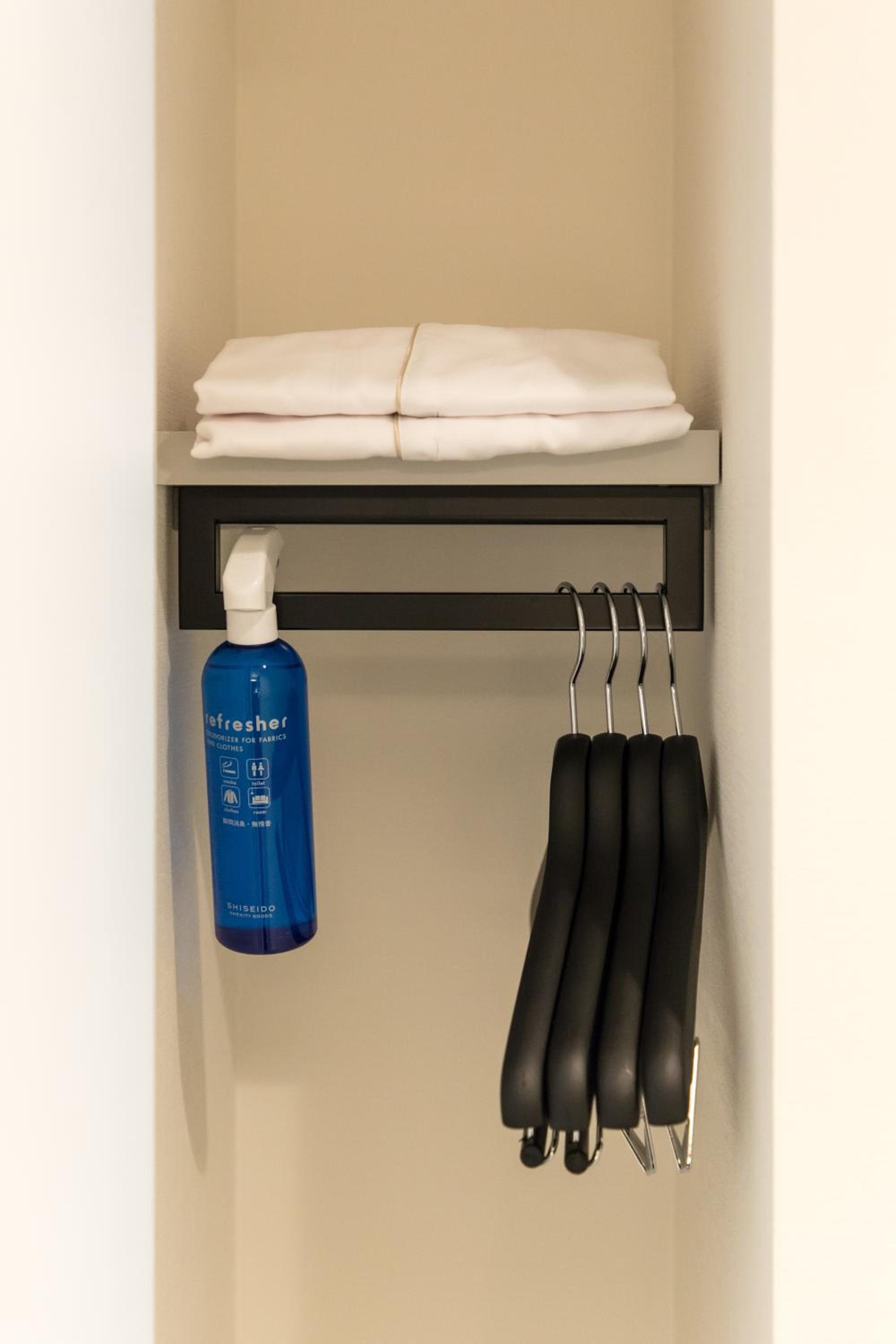 Standard Twin Room - Non-Smoking - Photo 10
