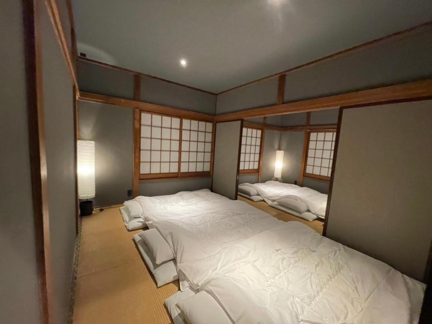 Three-Bedroom House - Photo 11