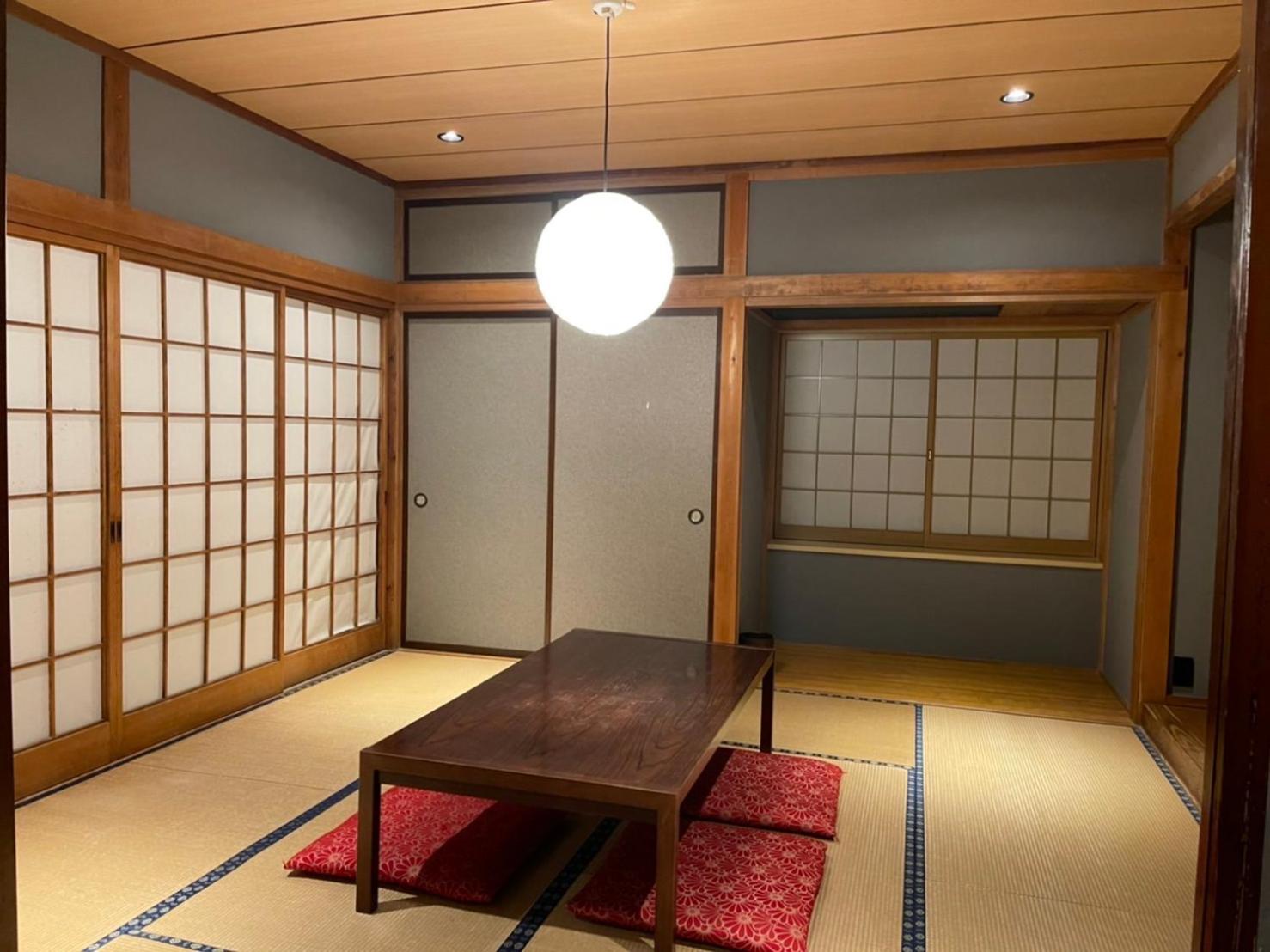 Three-Bedroom House - Photo 10