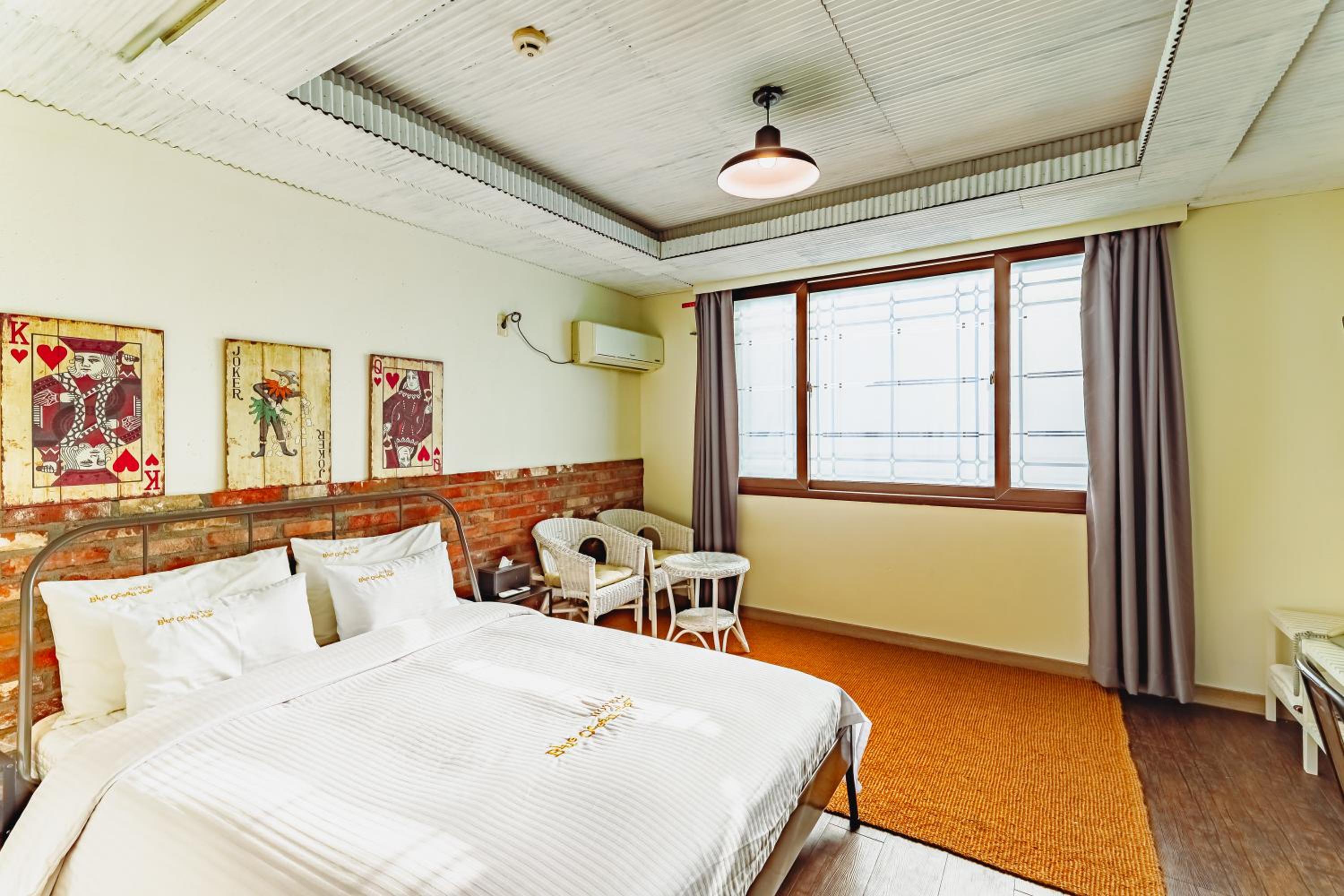 Deluxe Double Room with Ocean View photo 3