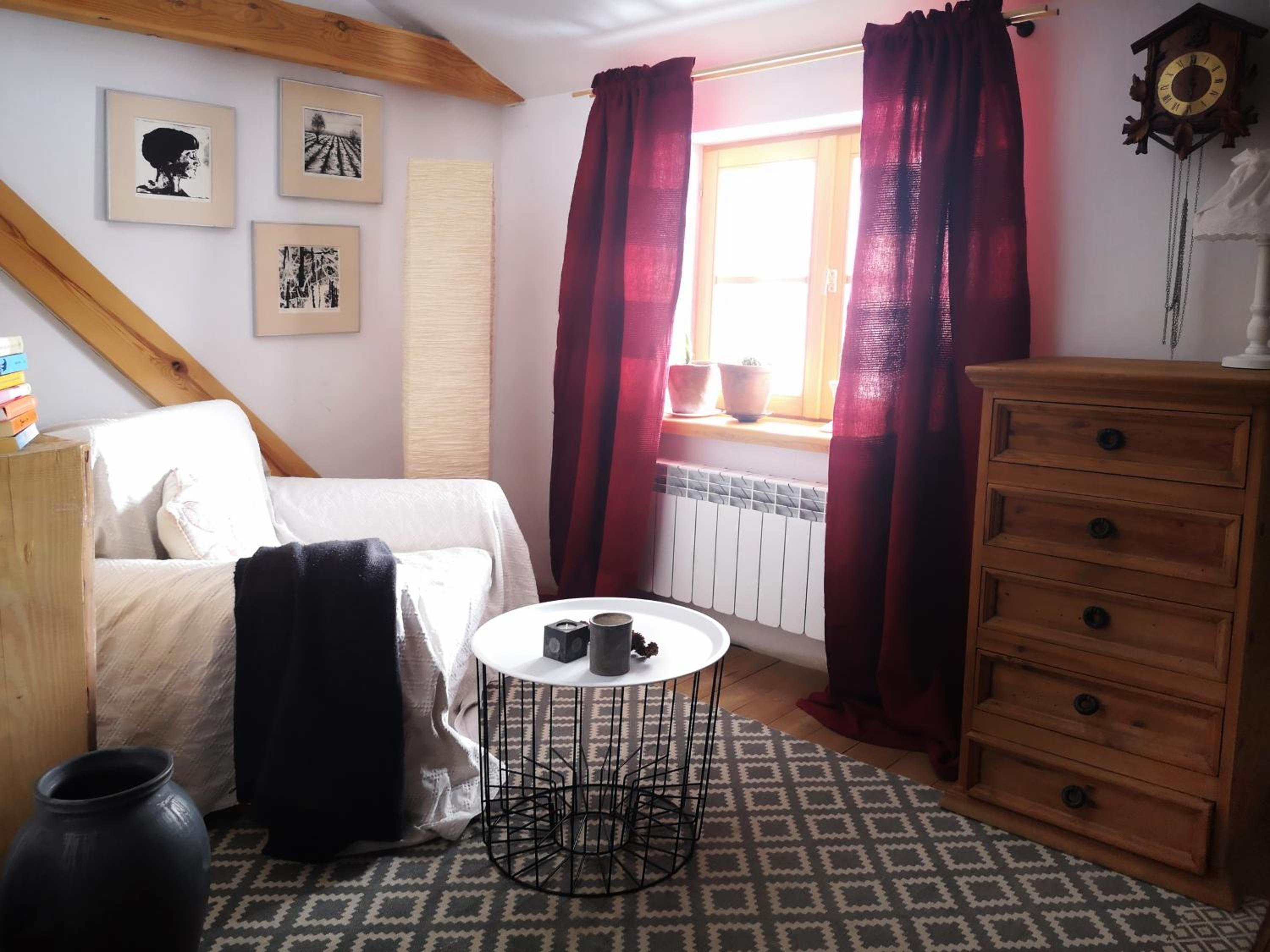 Large Double Room - Photo 1