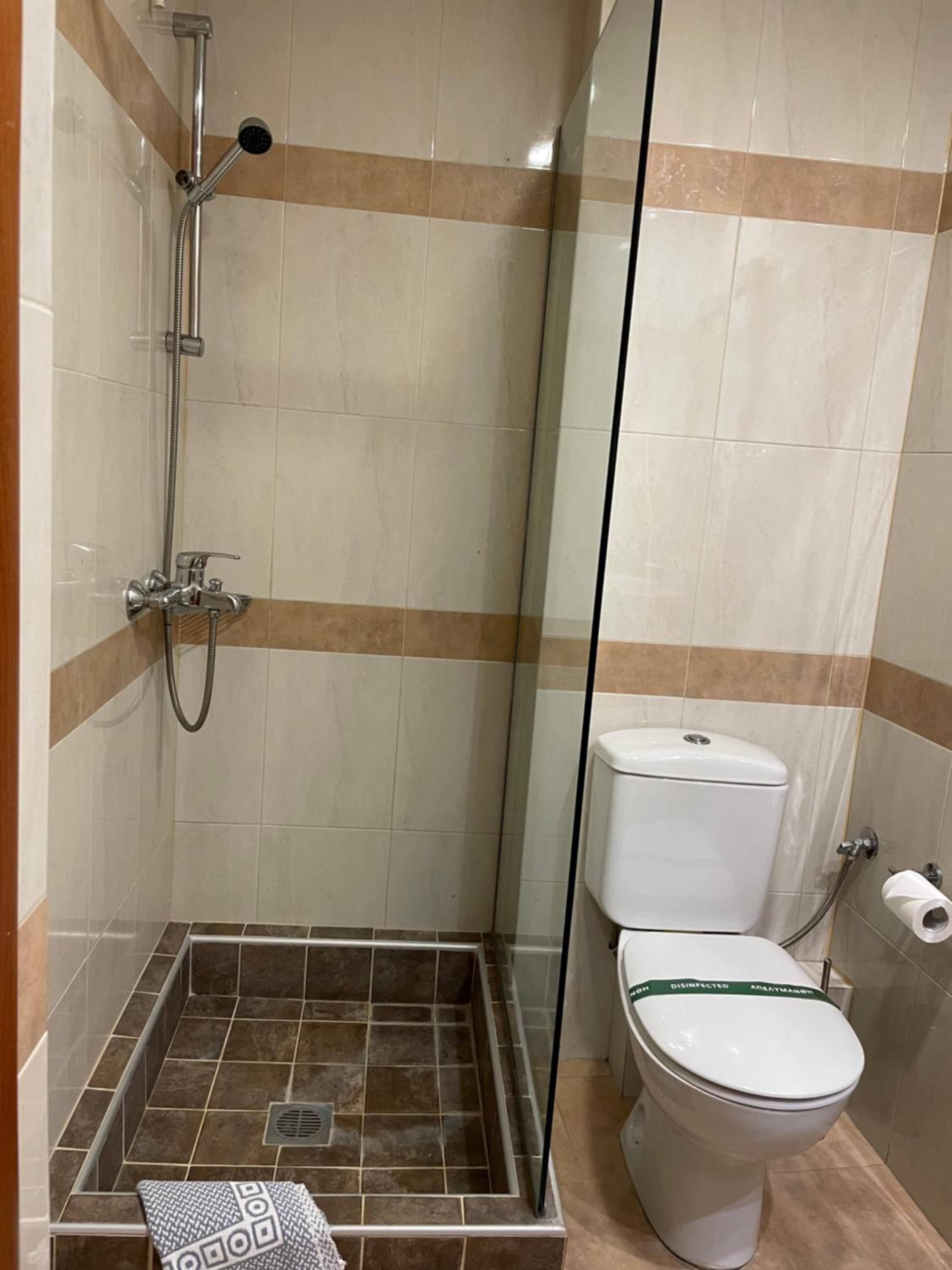 Single Room photo 2