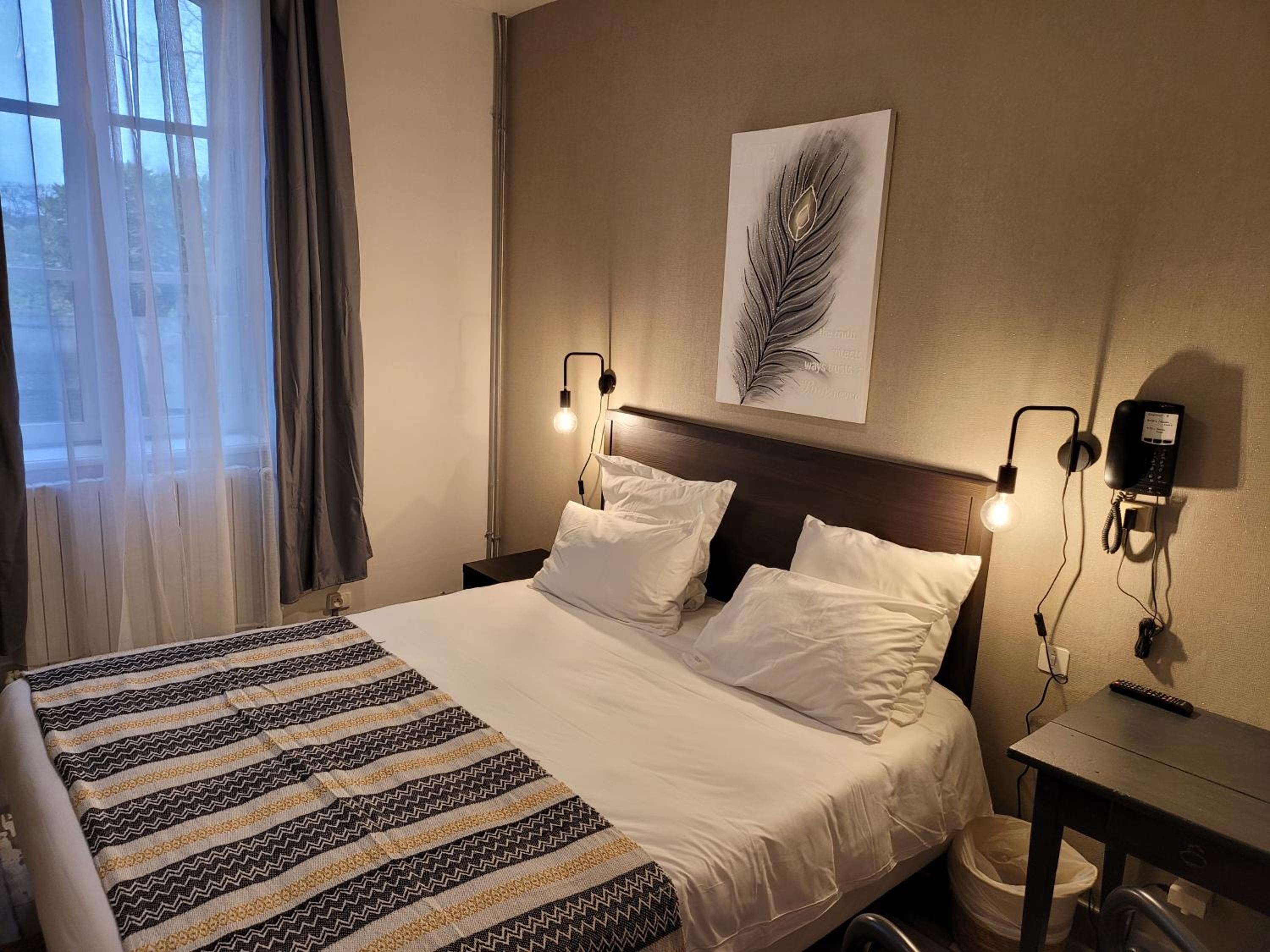 Double Room - Photo 1