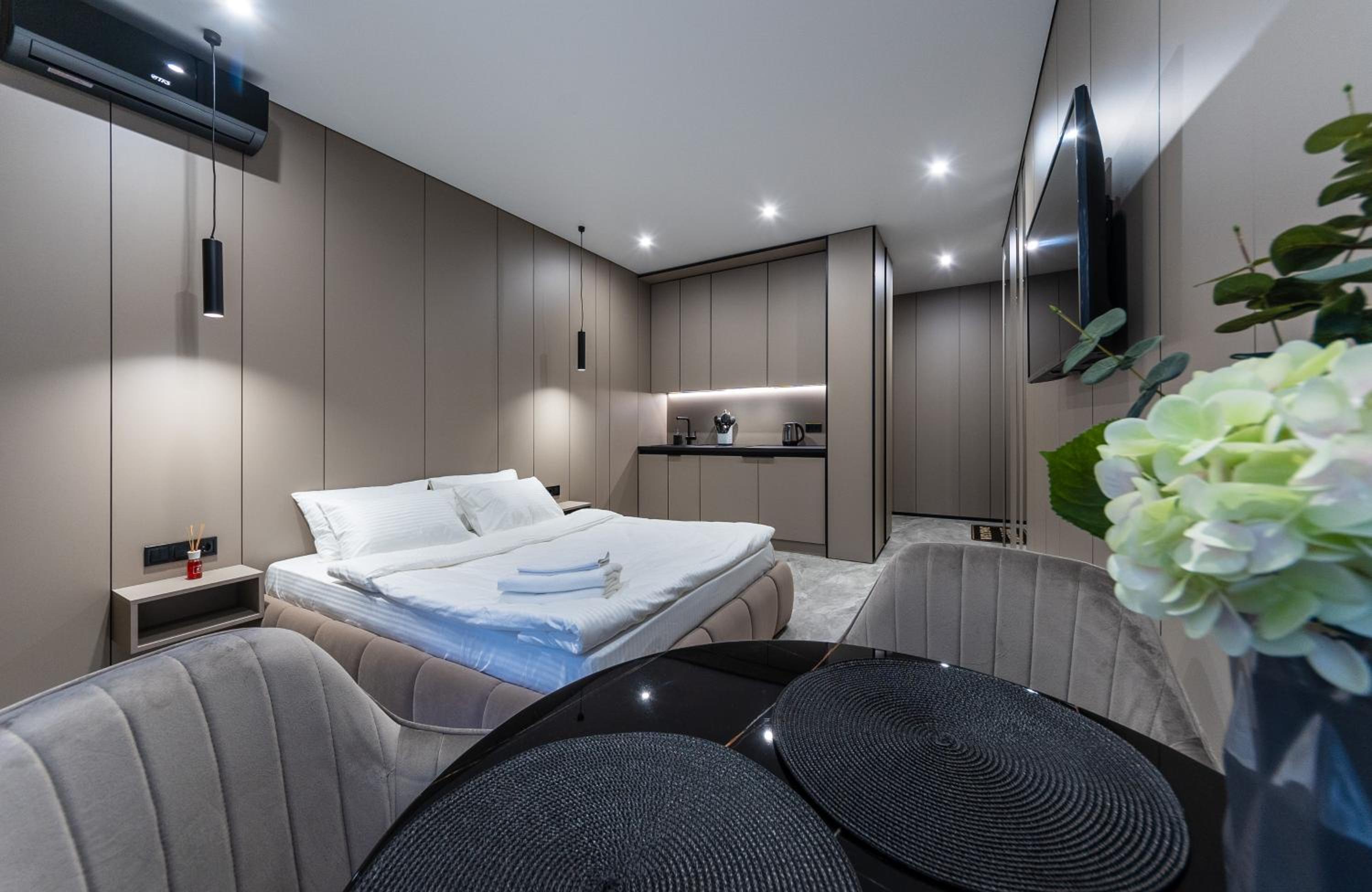 Apartment with Balcony