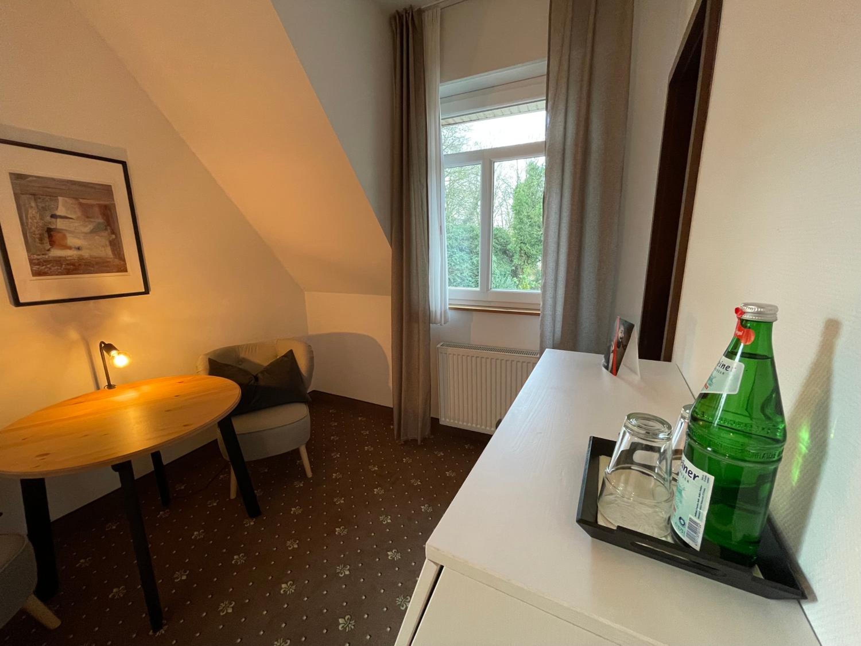 Double Room - Photo 4