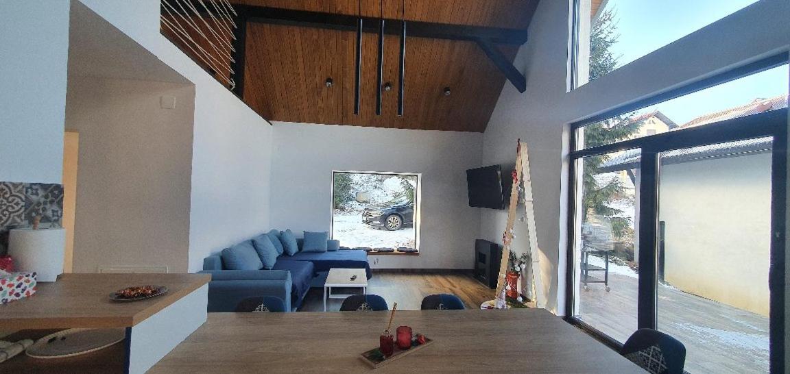 Villa - Photo 16