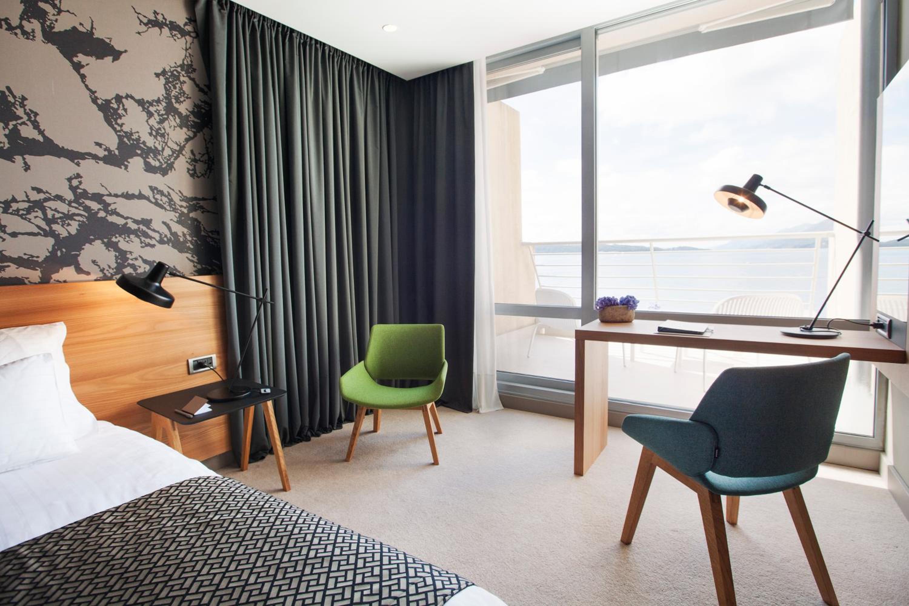 Executive Double Room with Sea View and Balcony
